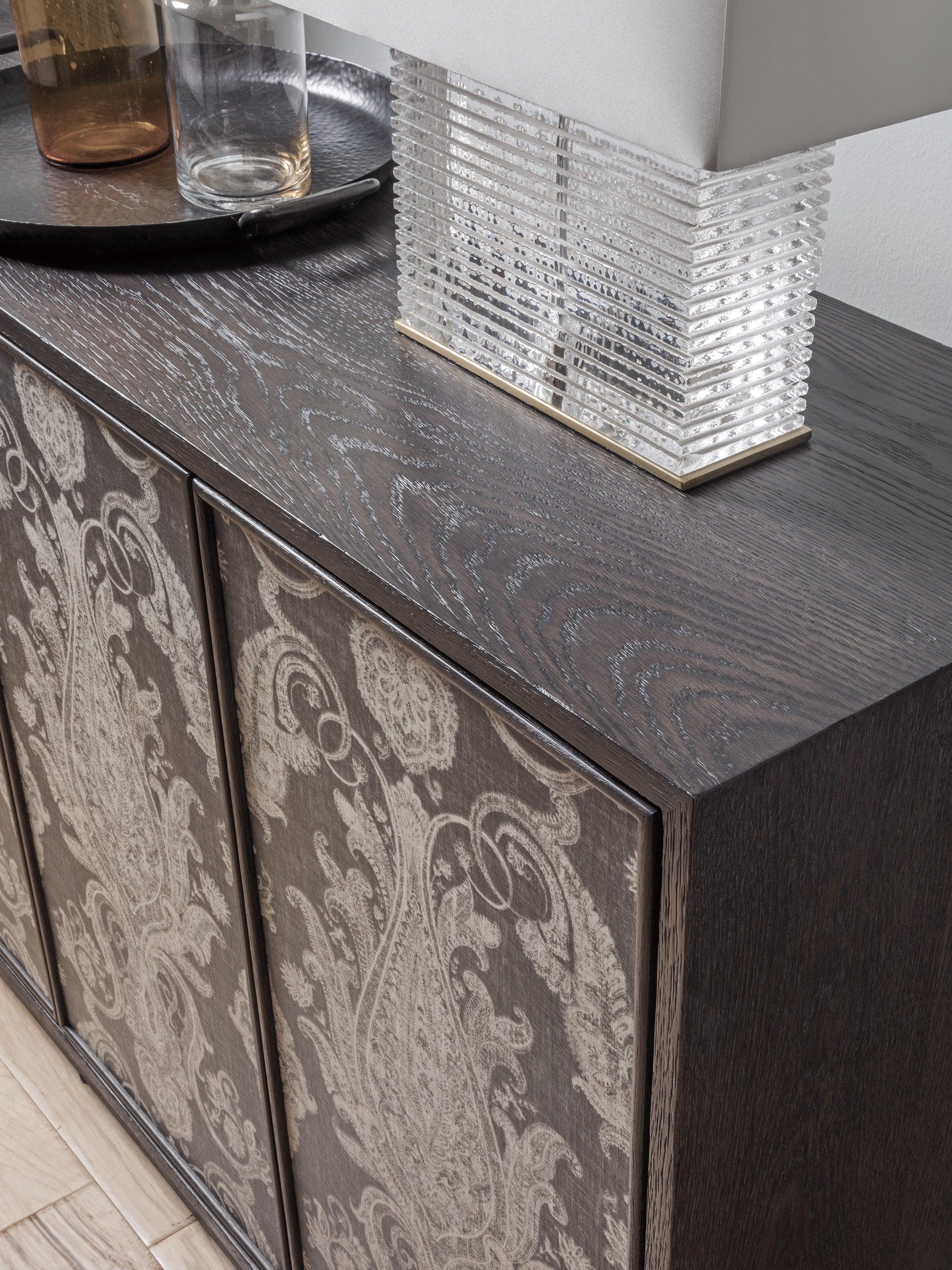 Signature Designs Venerato Media Console - Frankwebs