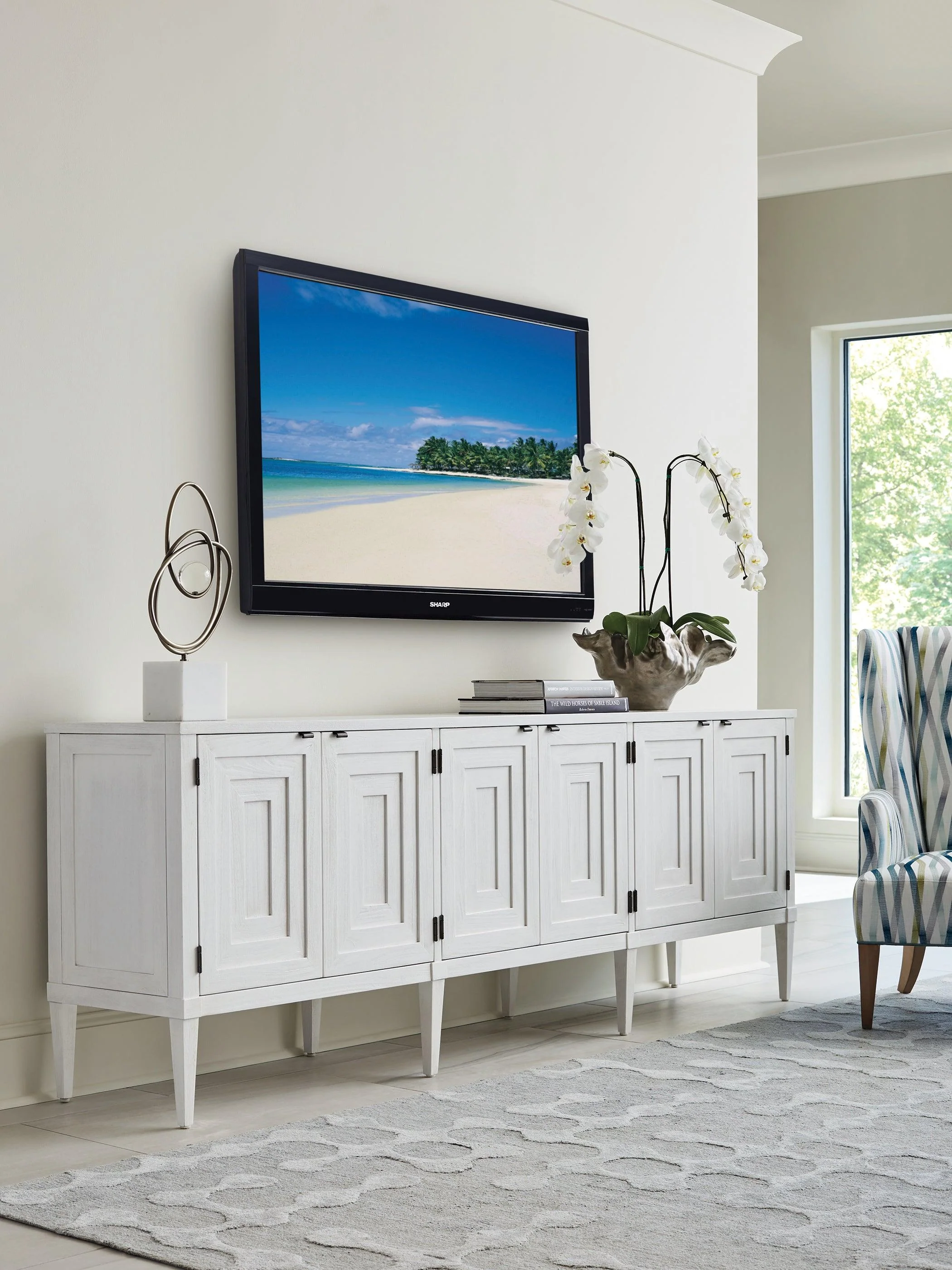 Sanibel Clearwater Long Media Console - Frankwebs