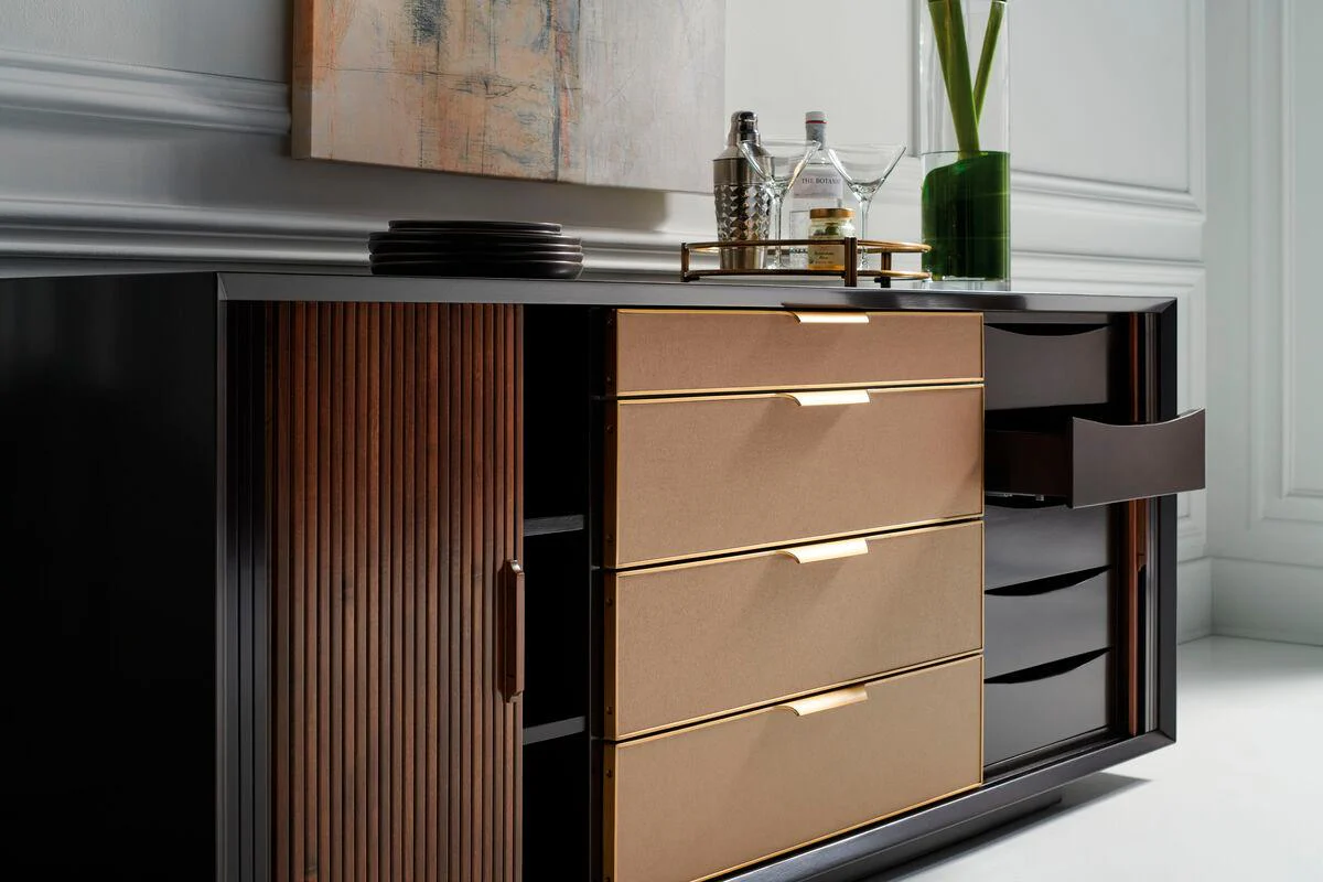 AROUND THE CORNER DRESSER - Frankwebs