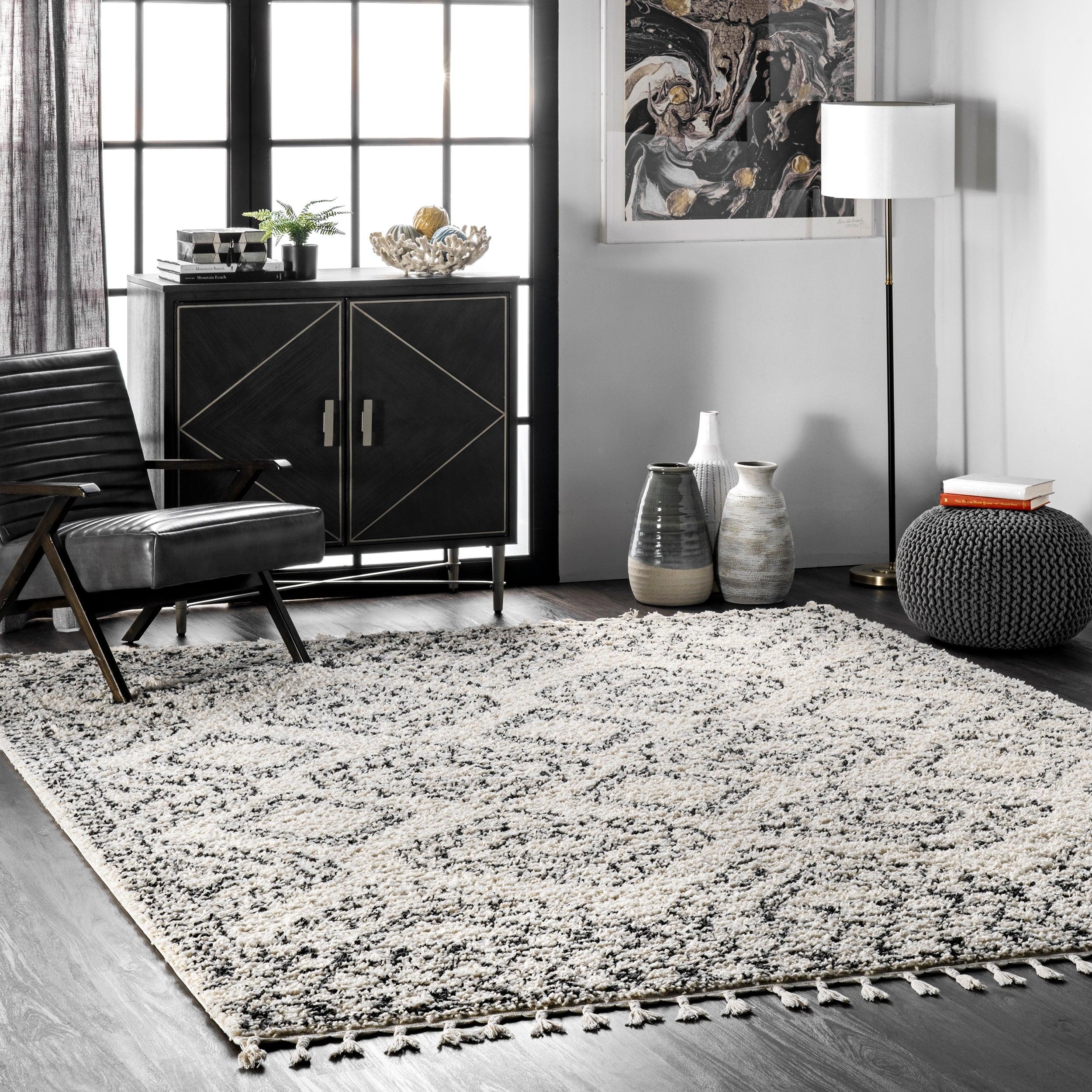 Vasiliki Moroccan Shag Tasseled Area Rug - Frankwebs