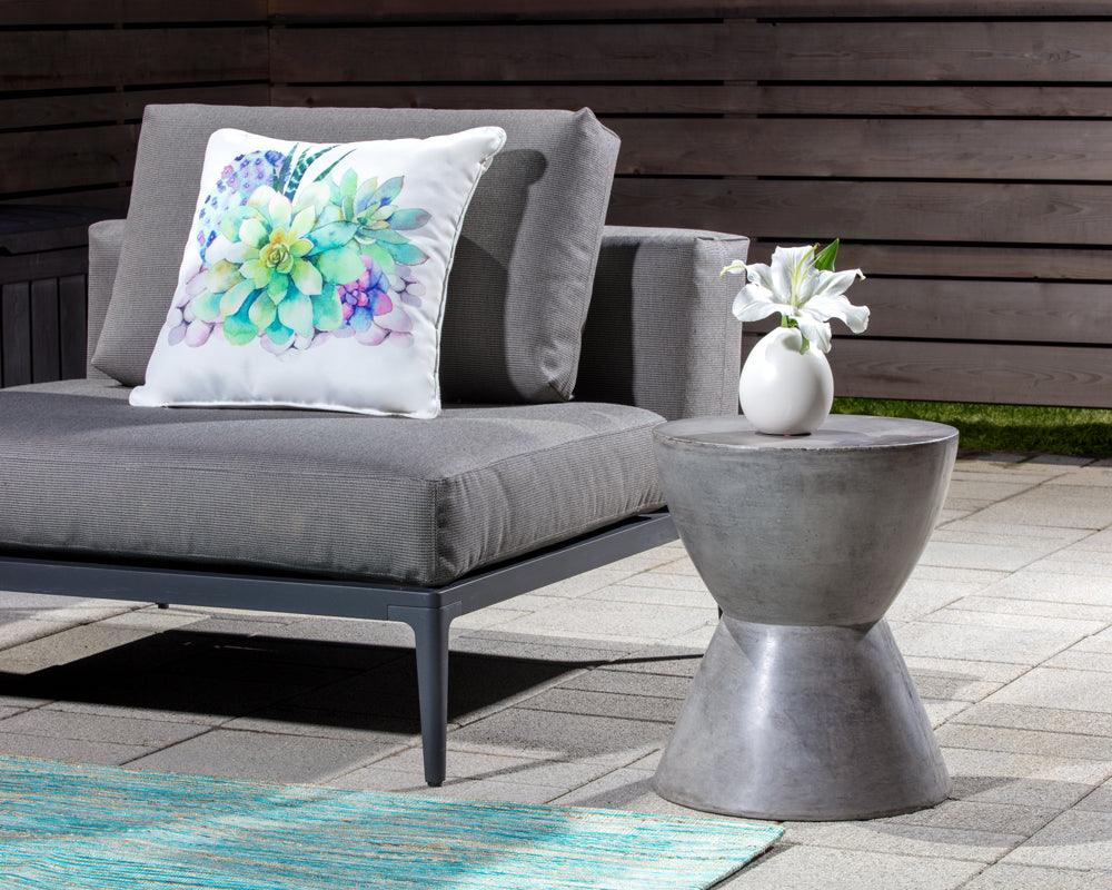 Logan End Table - Frankwebs