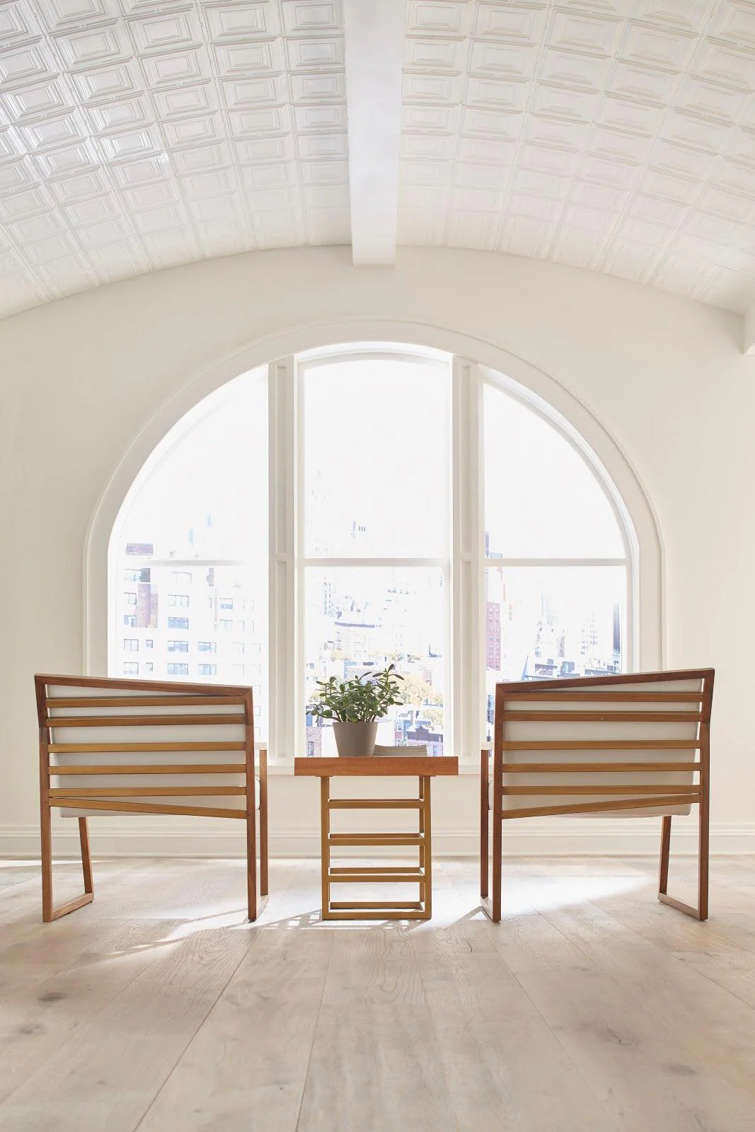 Ladder Side Table, Suar Wood, Natural/Brass Finish - Frankwebs