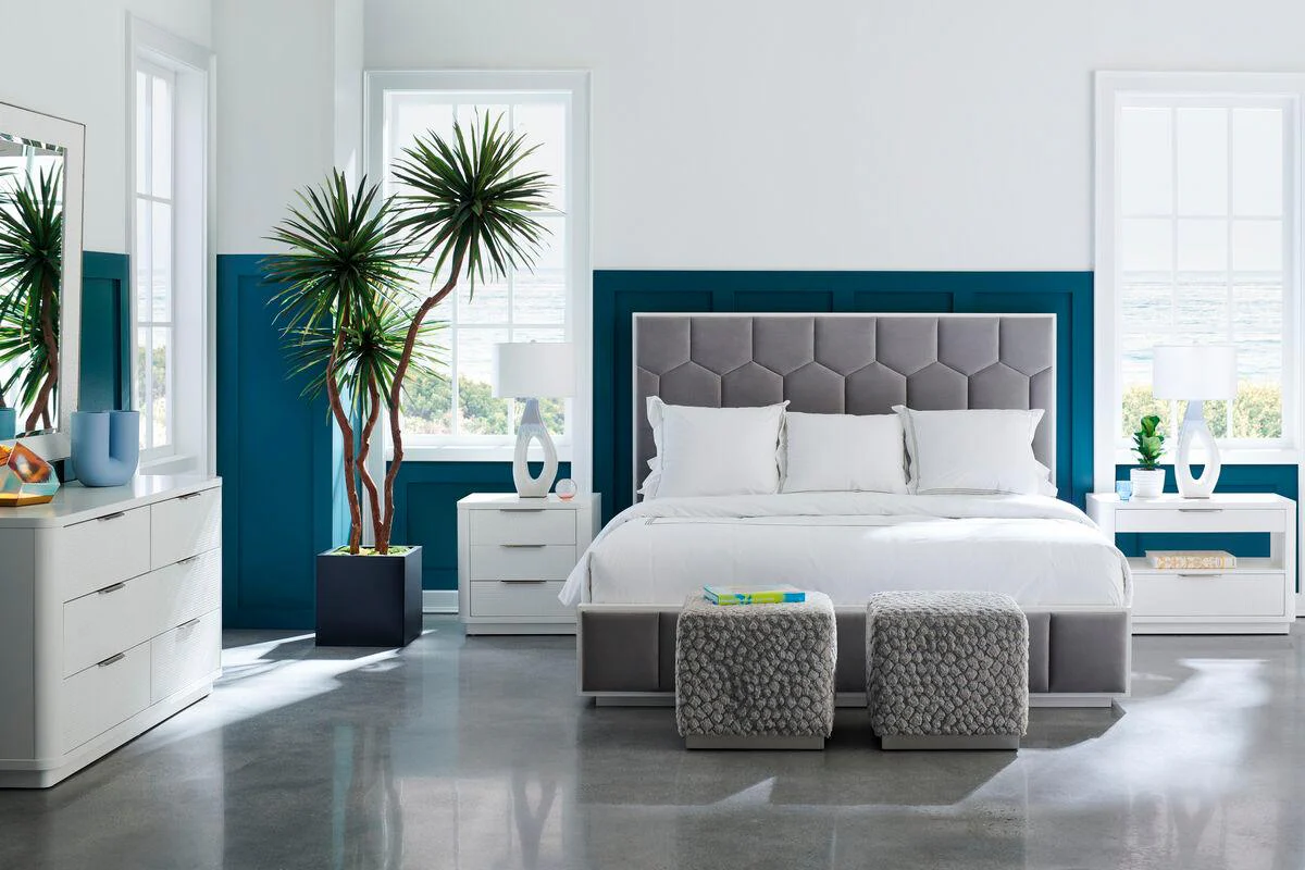 TOUCH BASE NIGHTSTAND - Frankwebs