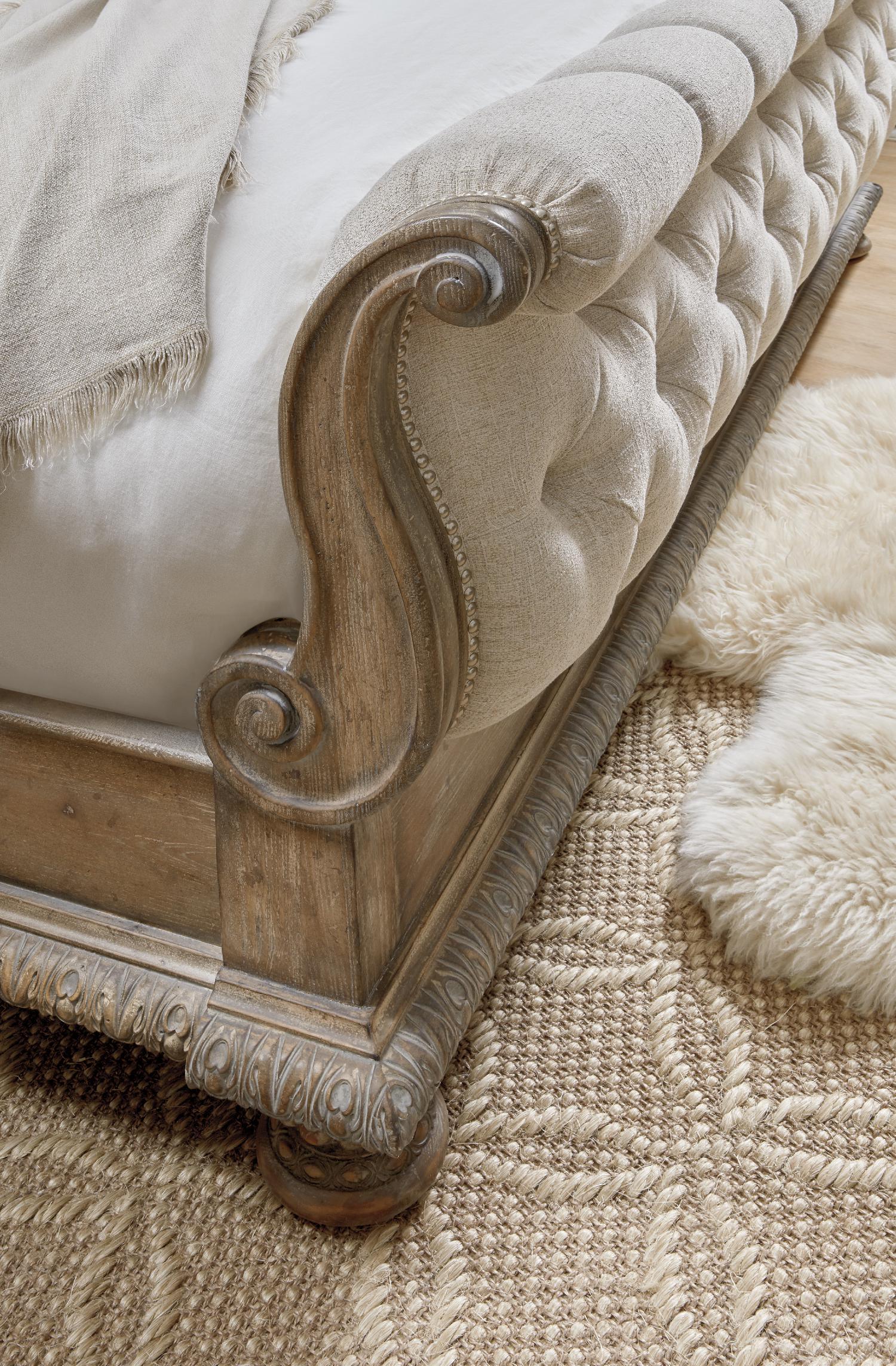 Castella Tufted Bed - Frankwebs