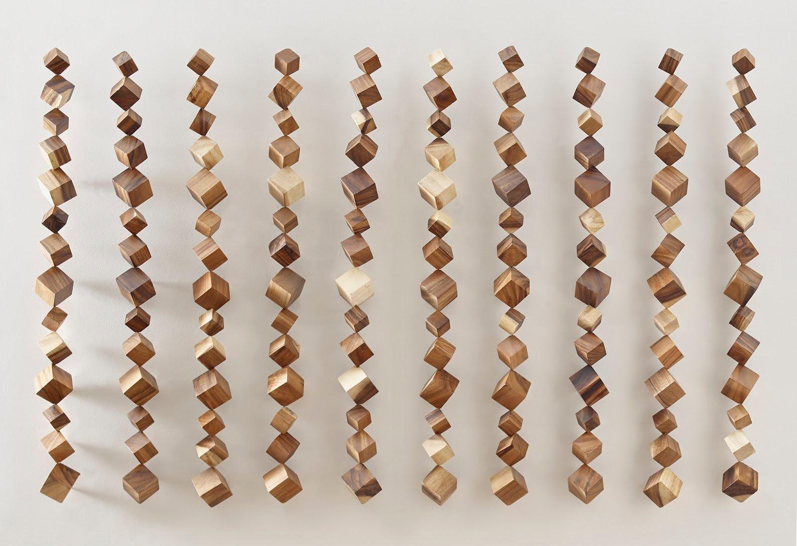 Dice Wall Art, Chamcha Wood, Natural - Frankwebs