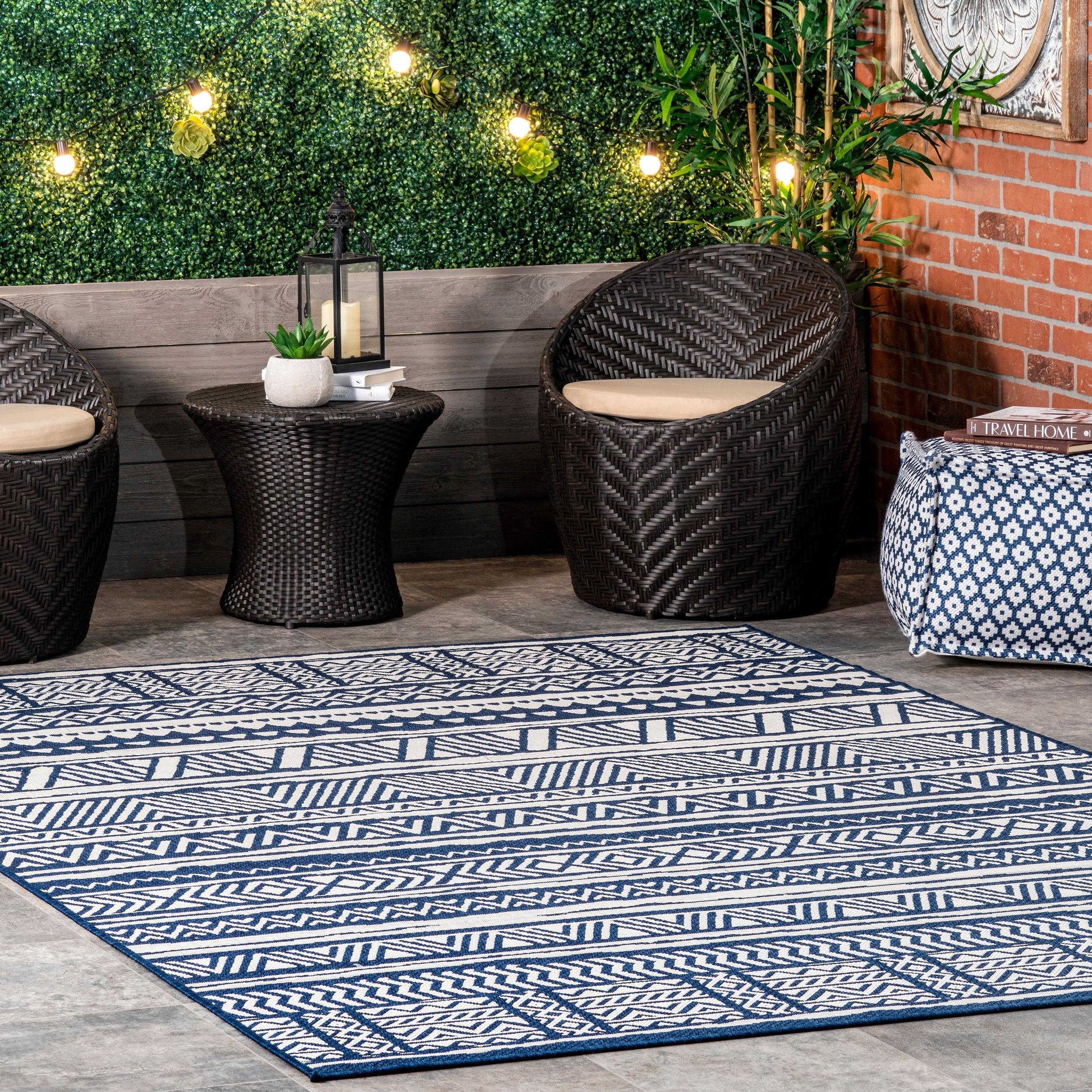 Abbey Tribal Striped Indoor/Outdoor Area Rug - Frankwebs