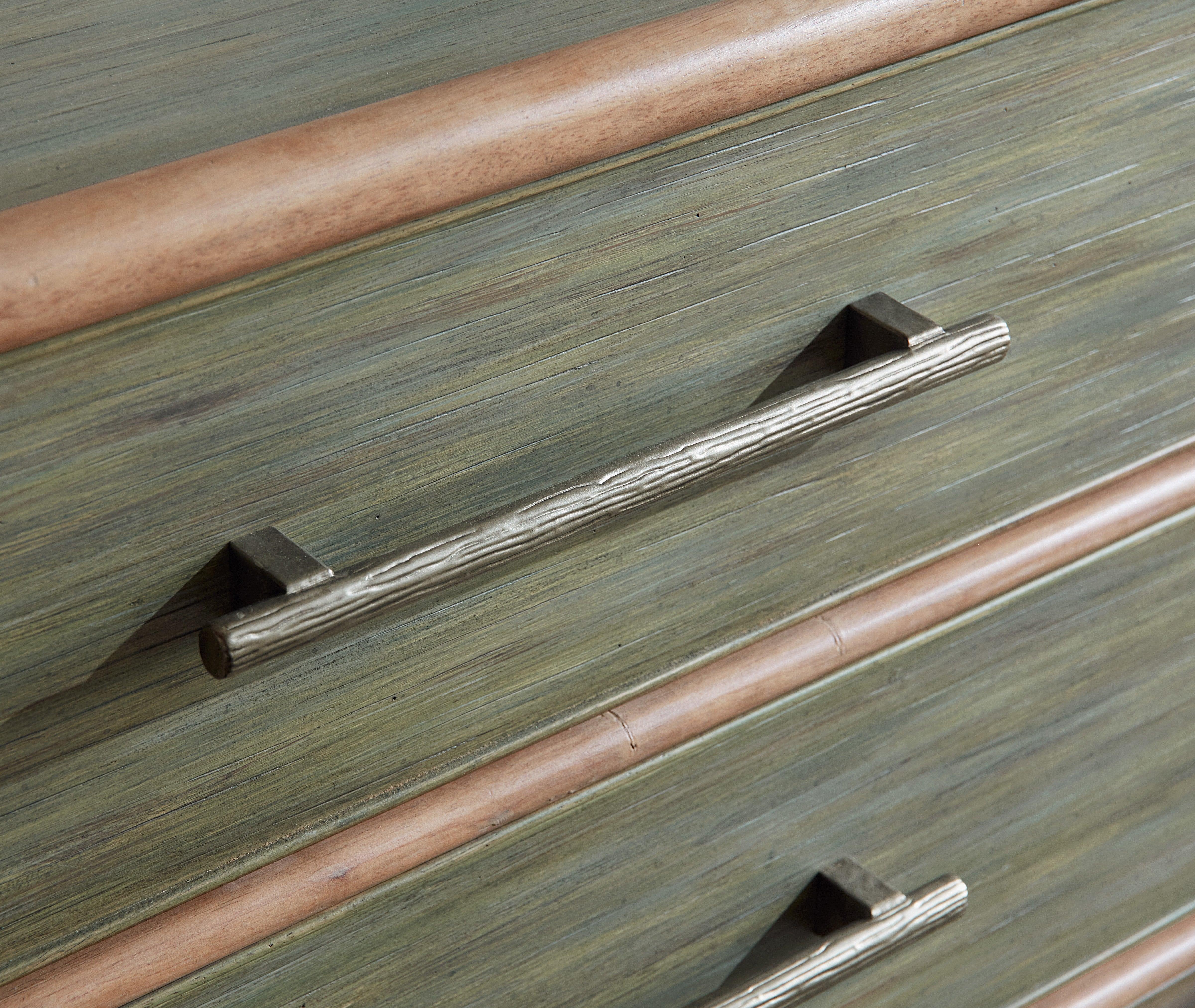 Retreat Pole Rattan Chest 1 - Frankwebs