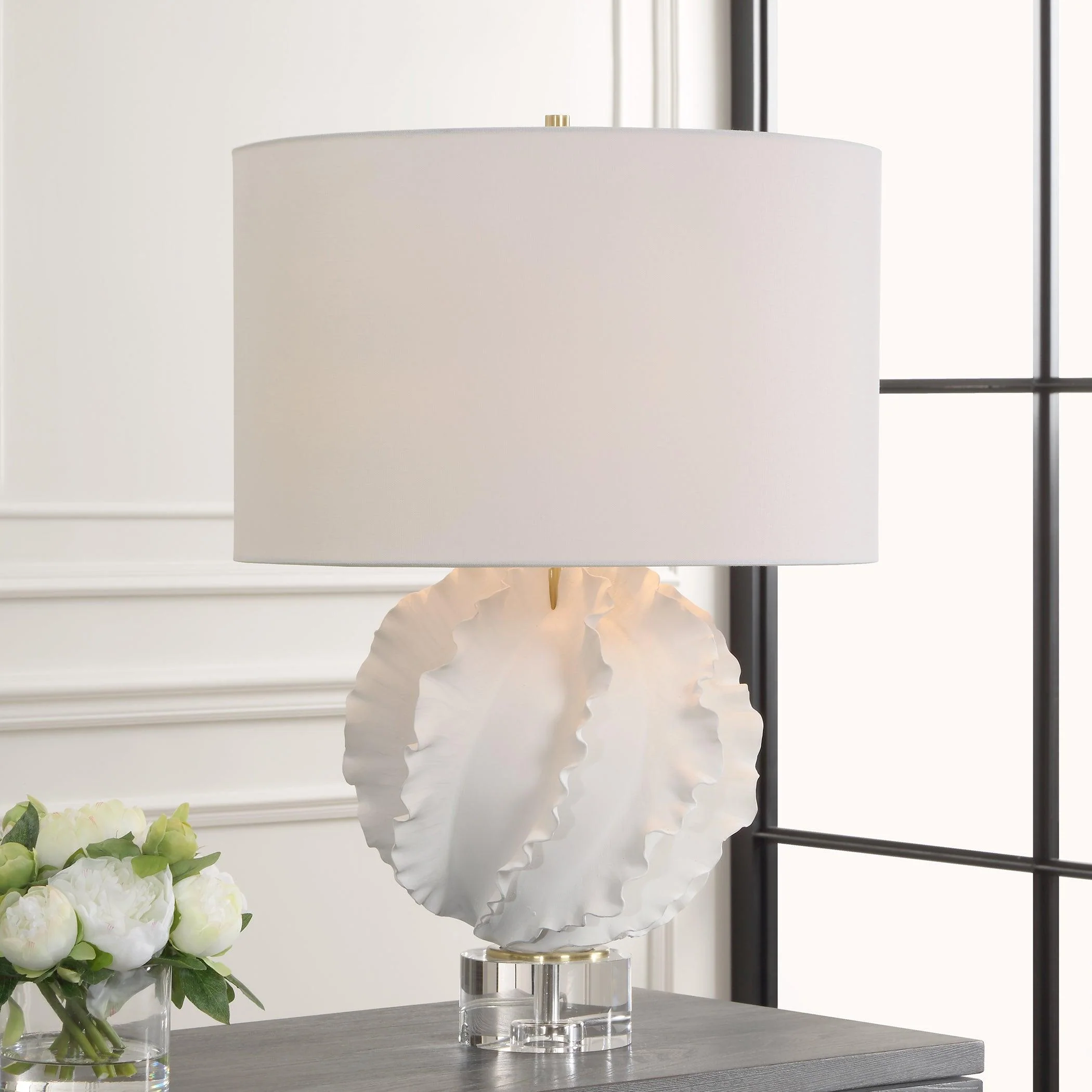 Saylor White Table Lamp - Frankwebs