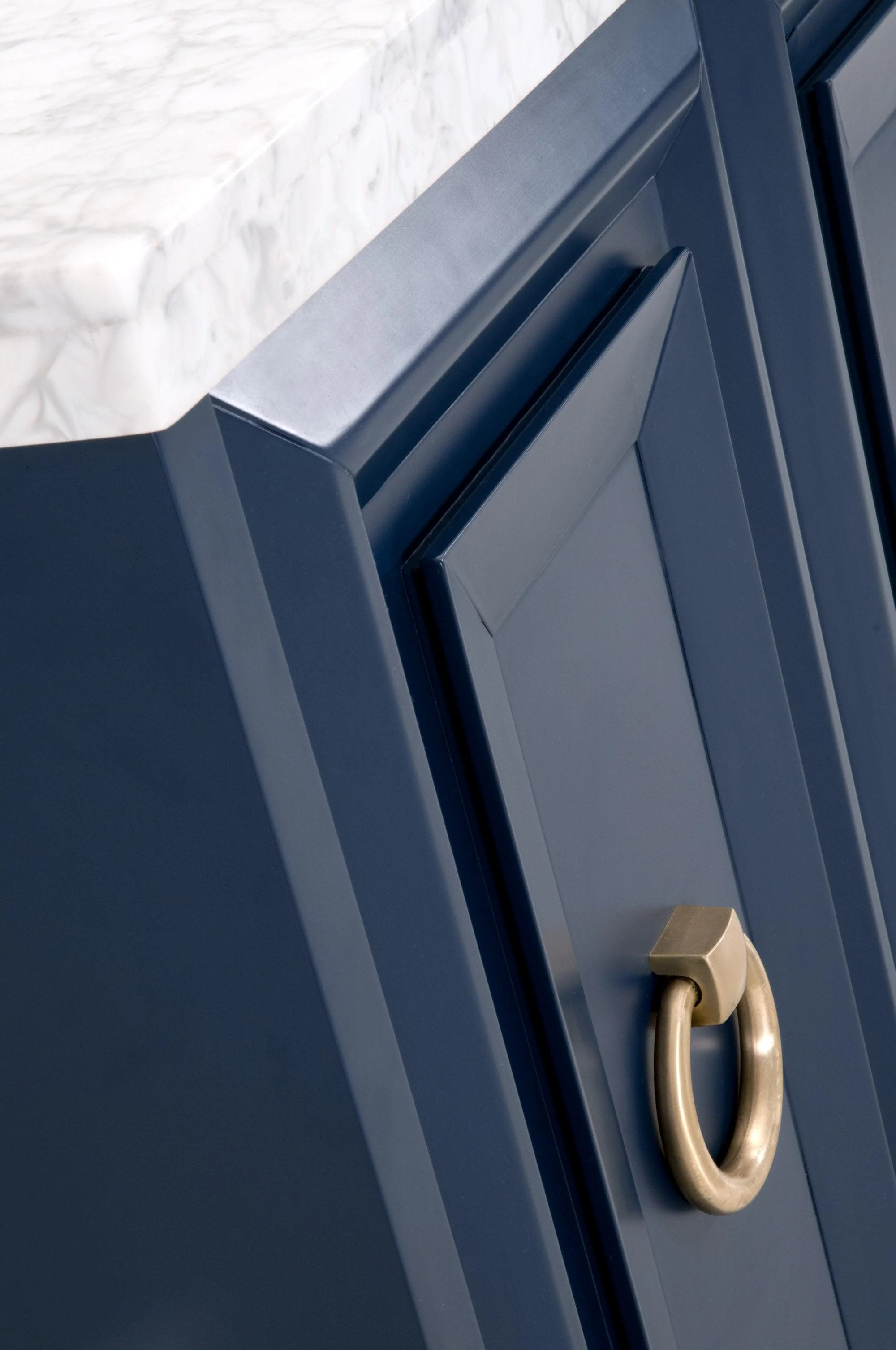 Azure Carrera Media Sideboard - Frankwebs