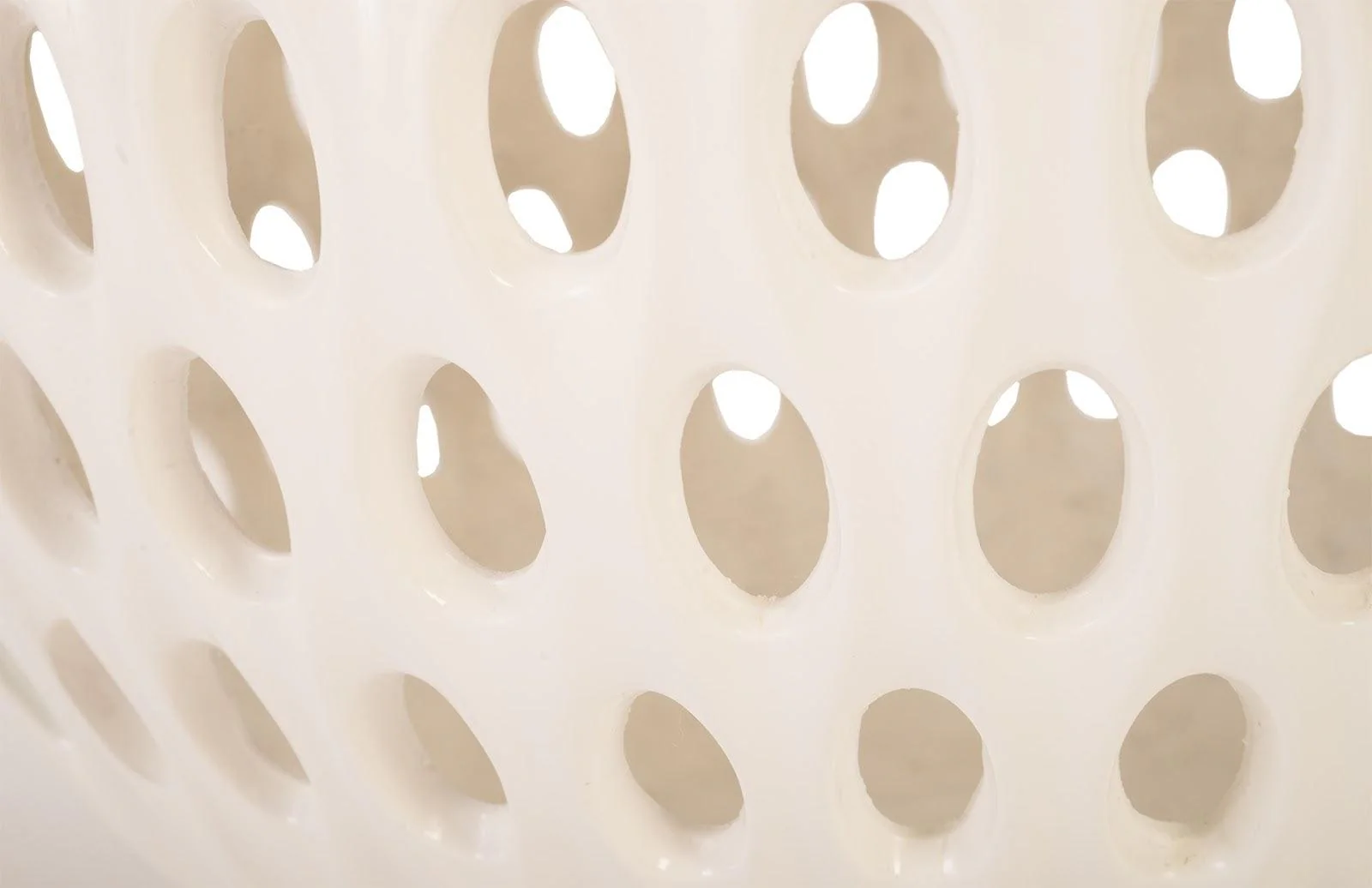 Breathe Planter, Gel Coat White - Frankwebs