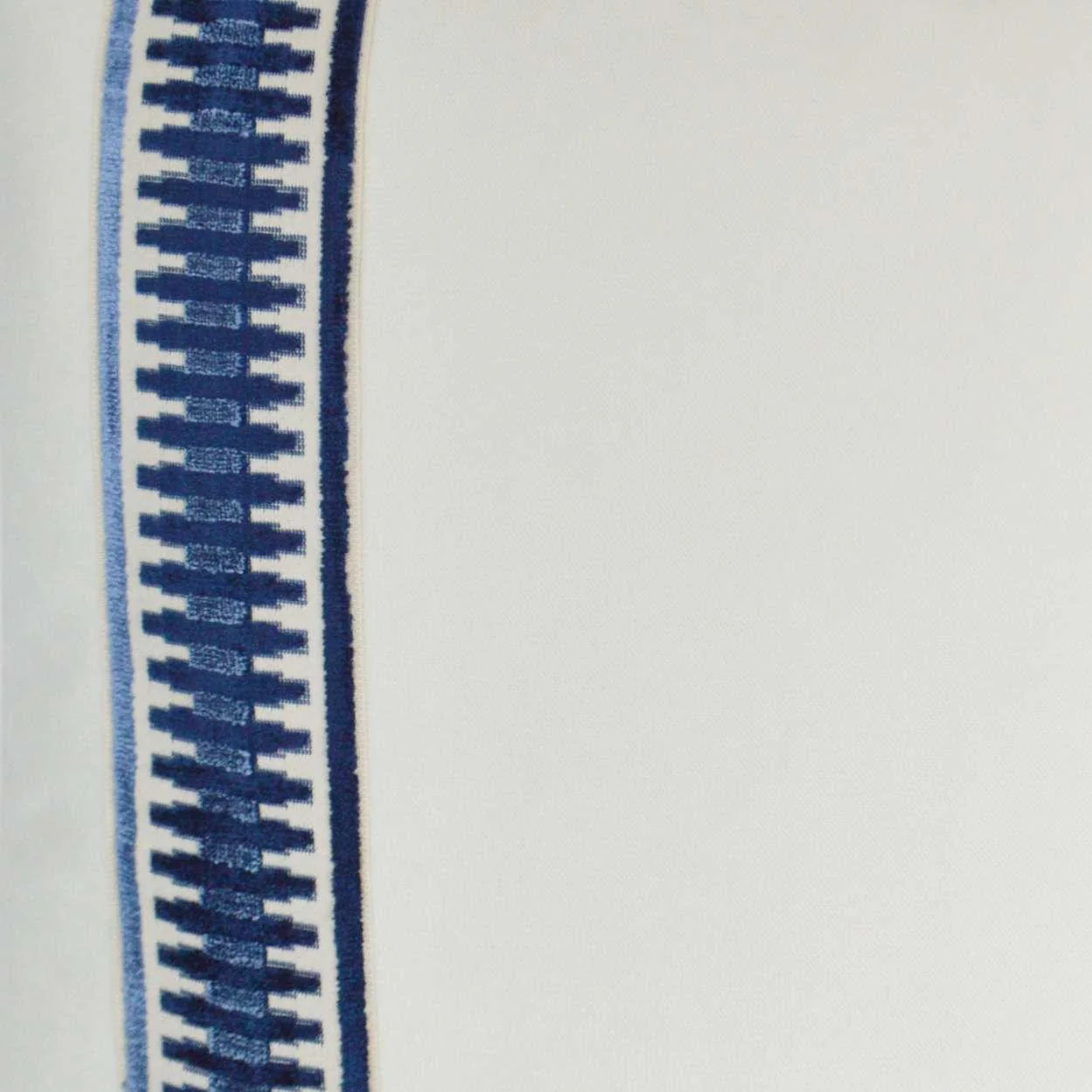 Antibes Pillow - Frankwebs