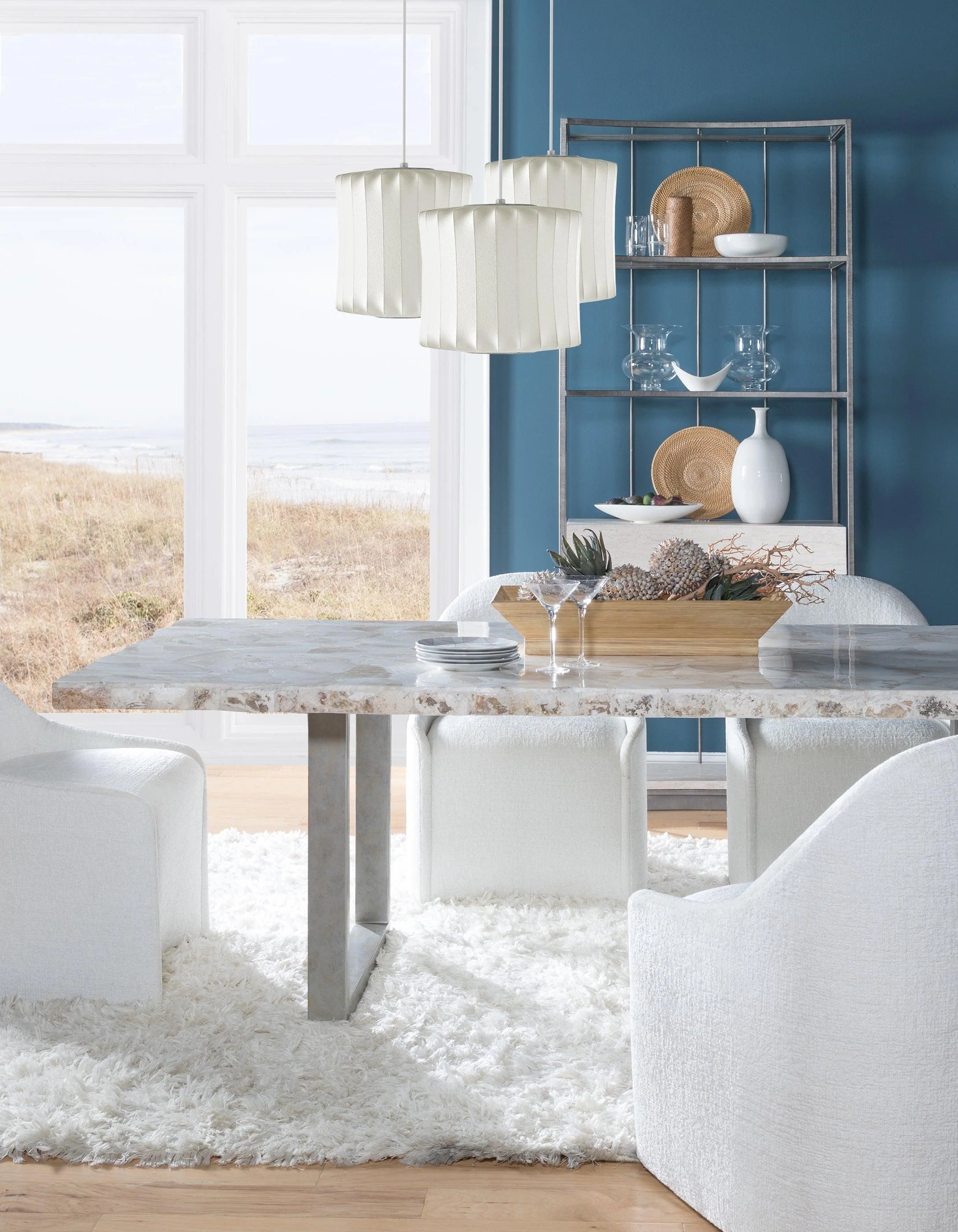 Signature Designs Carly Dining Chair With Casters - Frankwebs