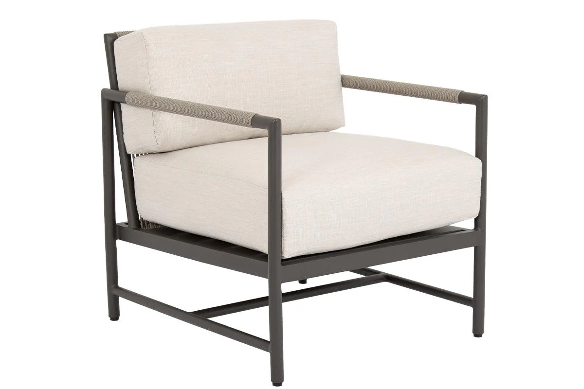 Pietra Club Chair in Echo Ash, No Welt - Frankwebs
