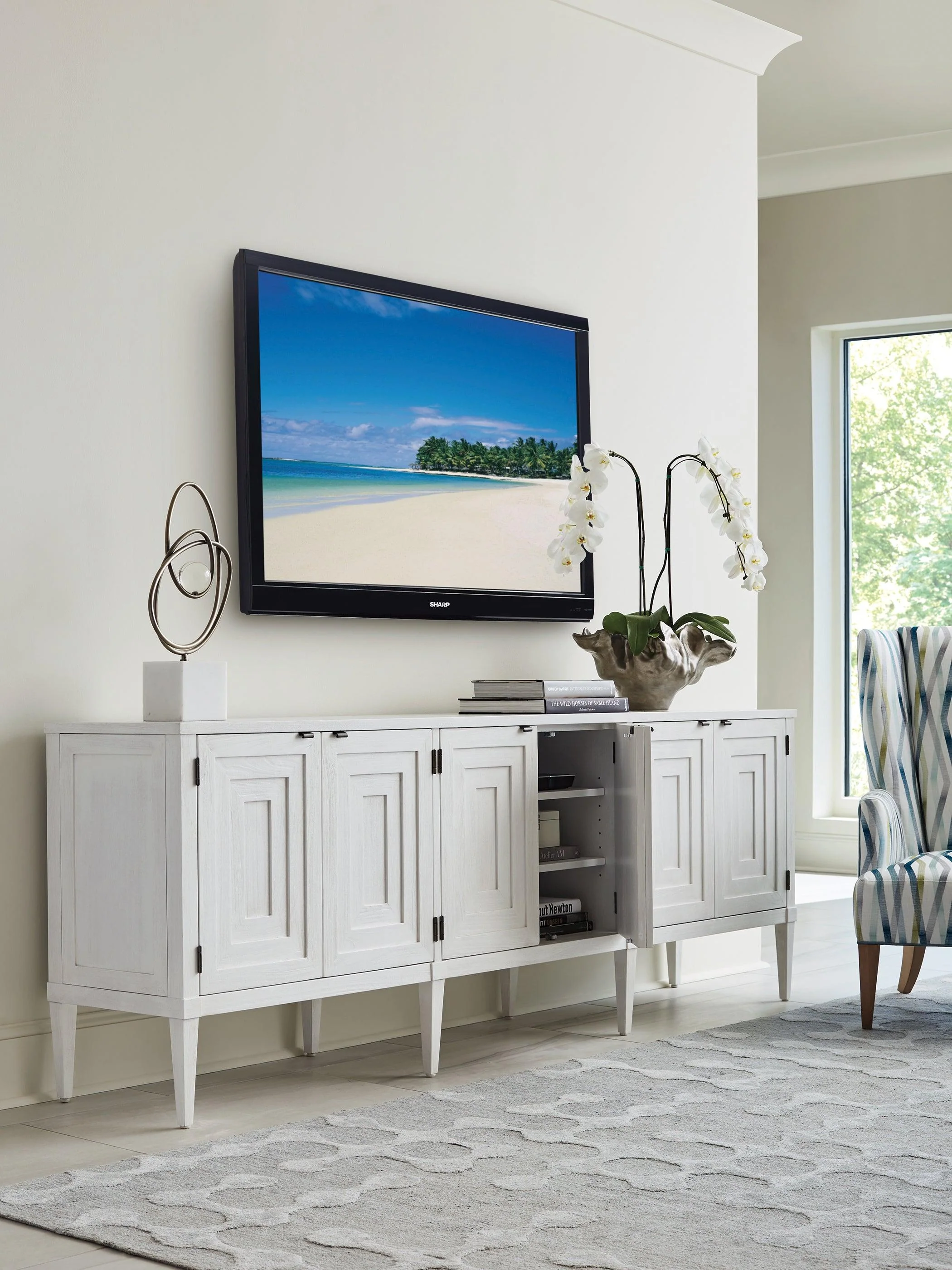 Sanibel Clearwater Long Media Console - Frankwebs