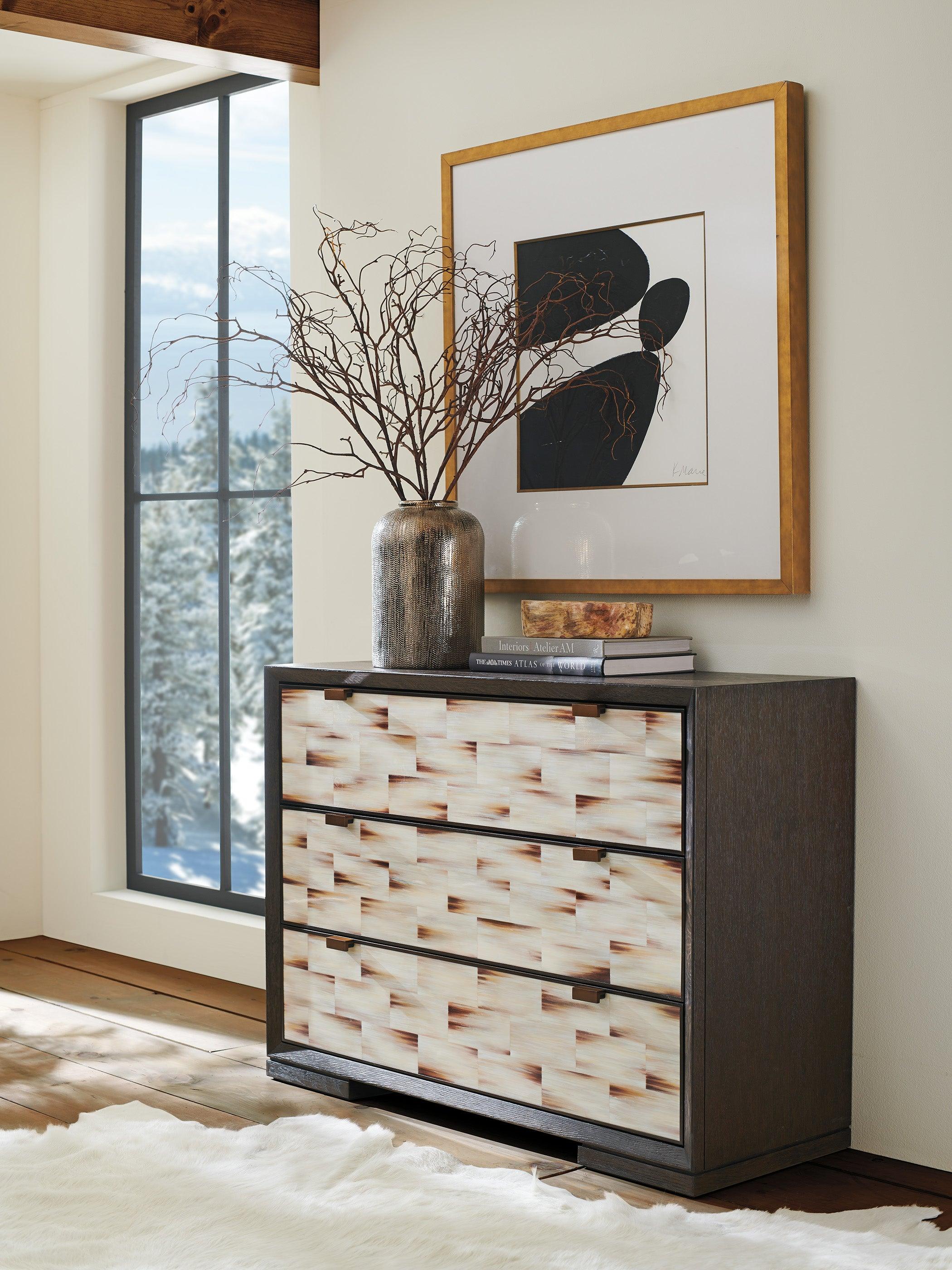 Park City Juniper Hall Chest - Frankwebs