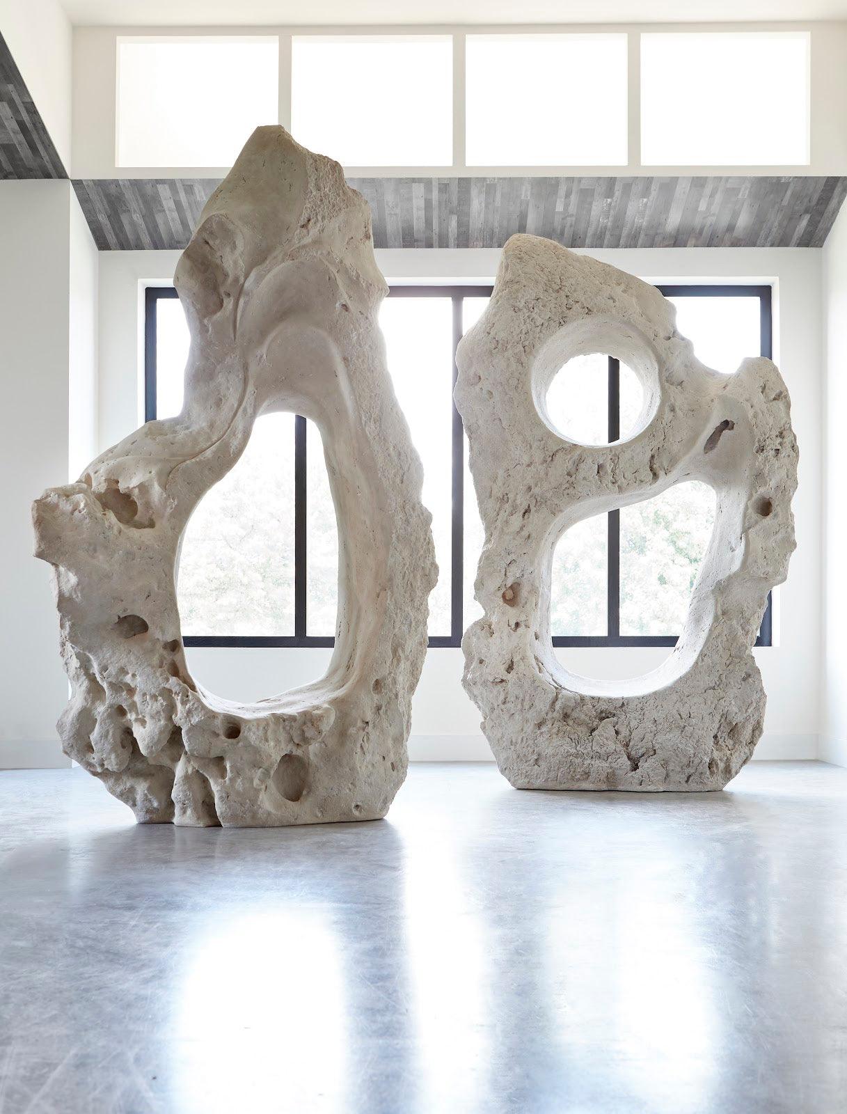 Colossal Cast Stone Sculpture, Single Hole, Roman Stone - Frankwebs