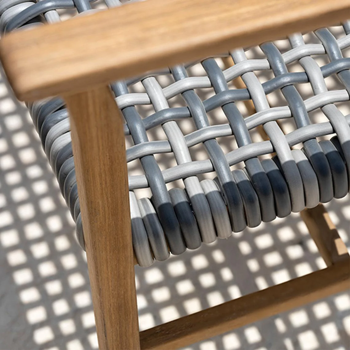 Catherine Club Settee - Frankwebs