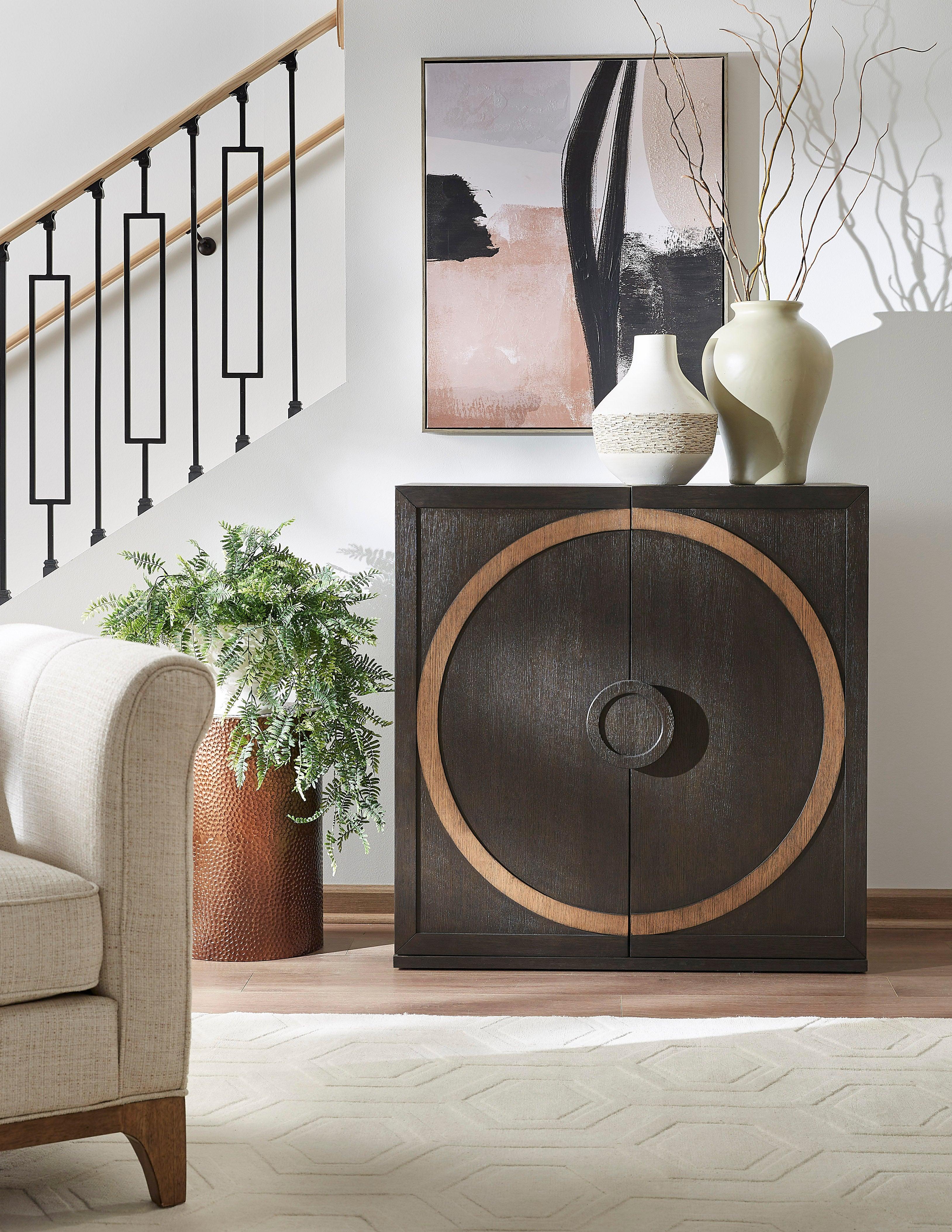 2-Door Accent Cabinet with Shelves - Frankwebs