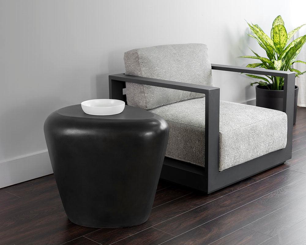 Corvo End Table - Frankwebs