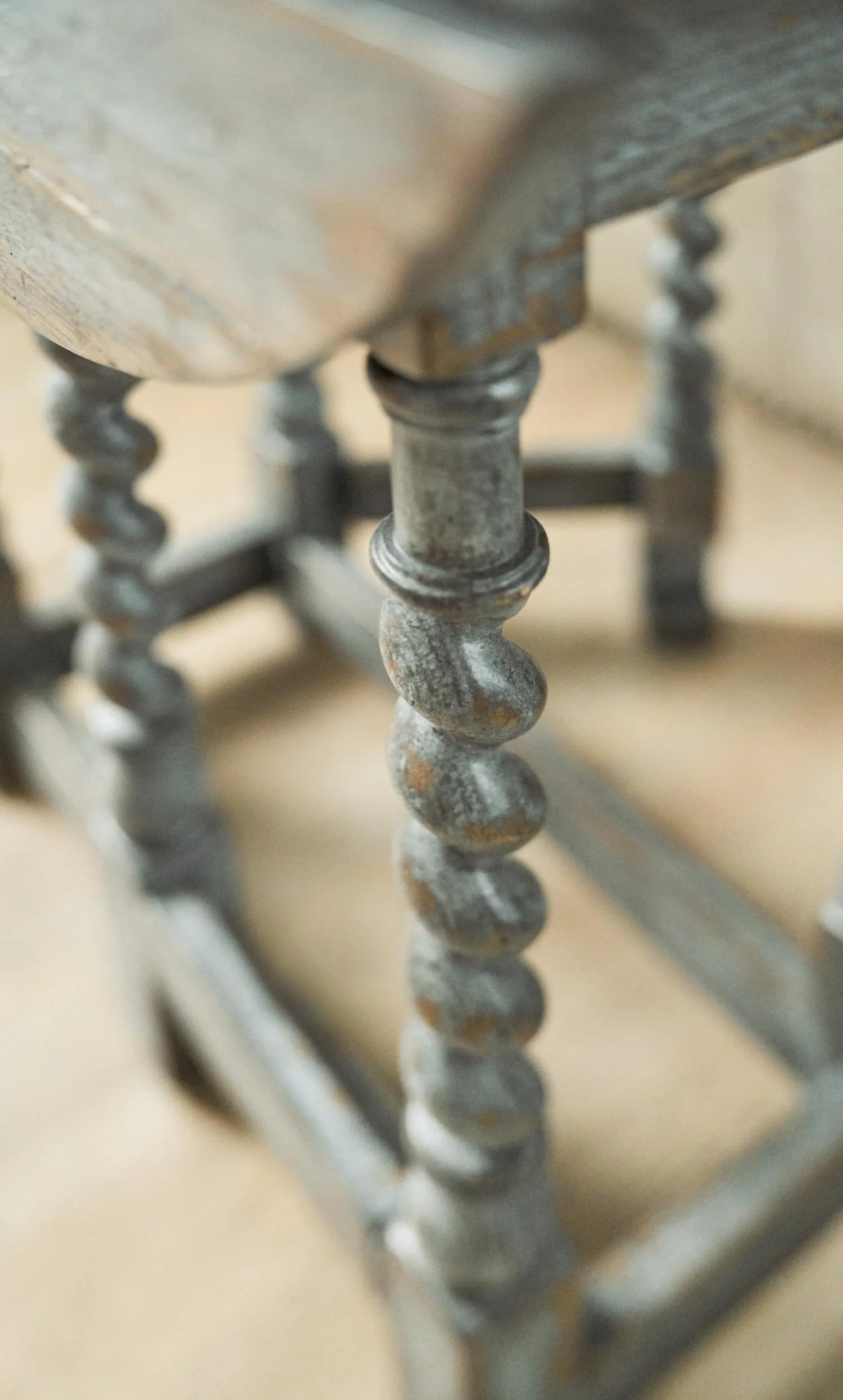 La Grange Prause Gate Leg Round Table - Frankwebs