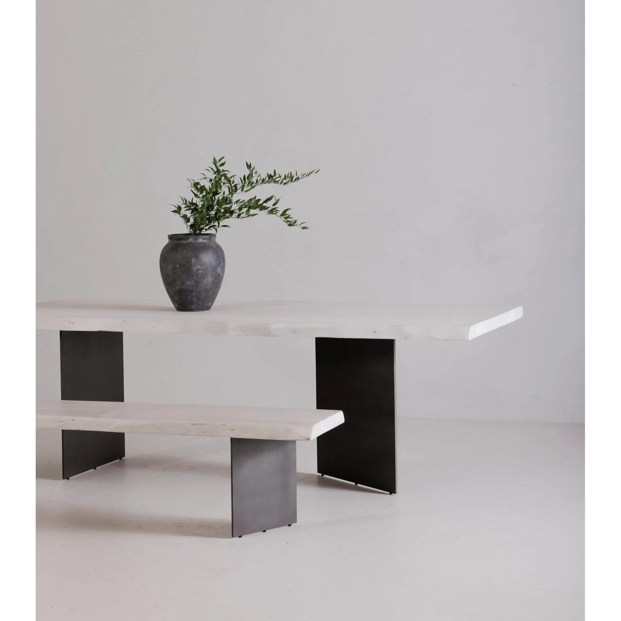 Evans Dining Table - Frankwebs