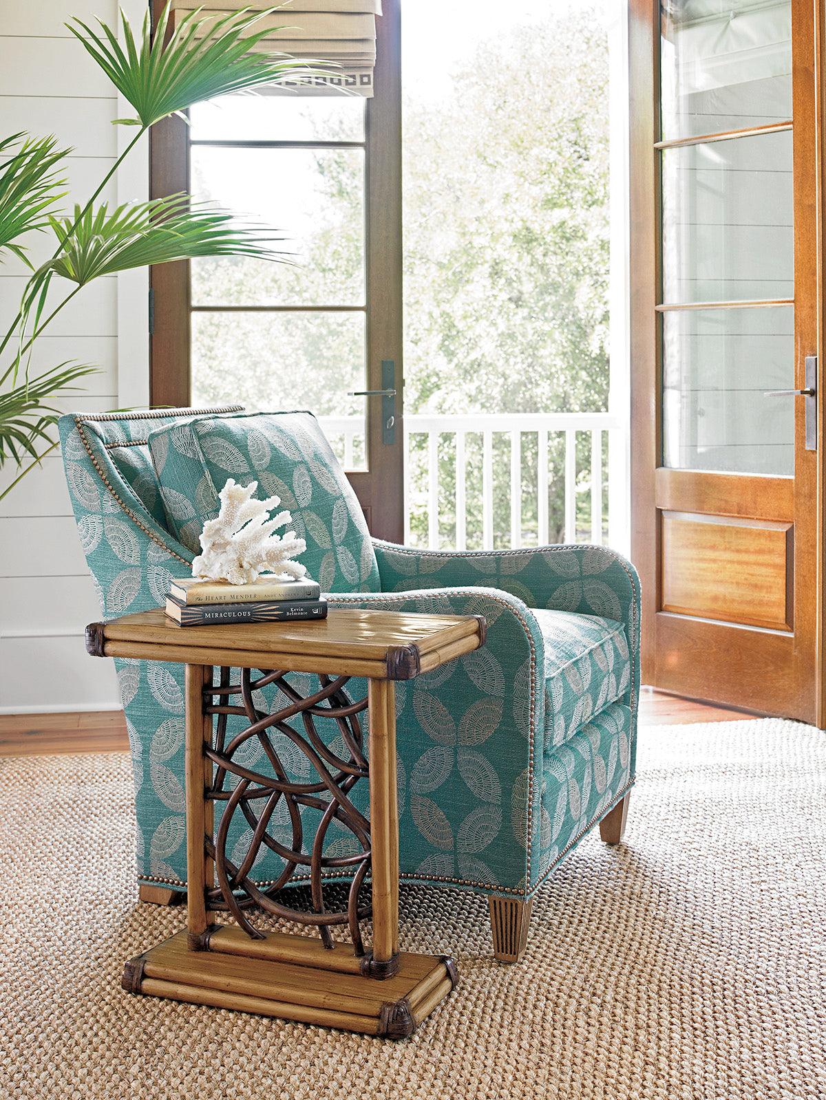 Twin Palms Angler Accent Table - Frankwebs