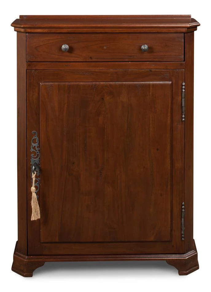 Dante Hall Cabinet - Walnut - Frankwebs