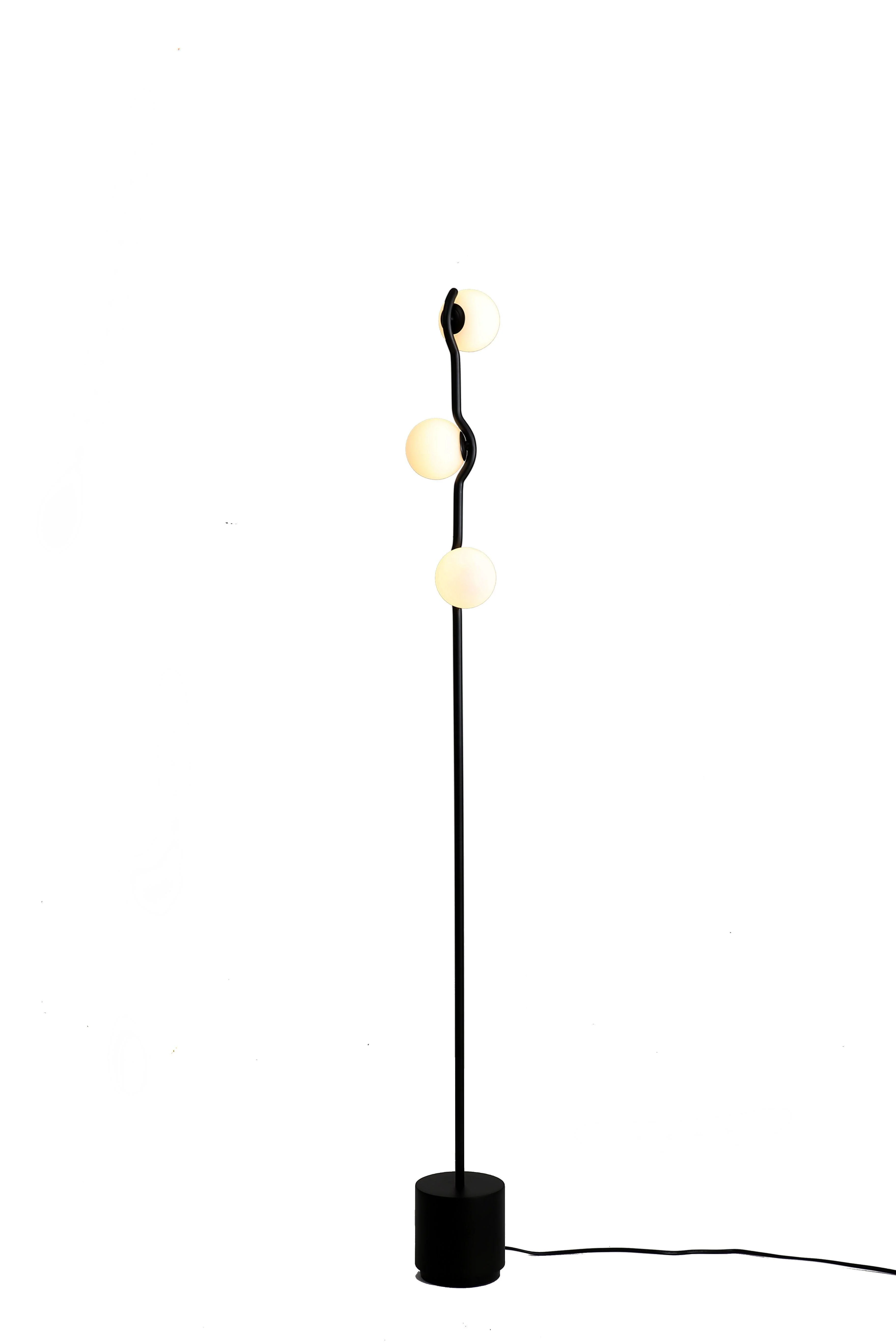 PLUTO Floor Lamp - Frankwebs