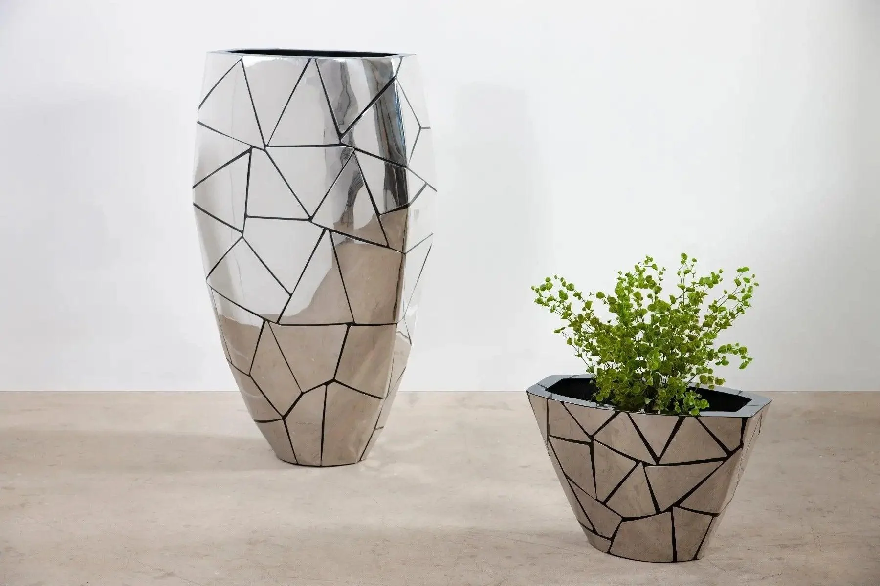 TRIANGLE CRAZY CUT PLANTER - Frankwebs