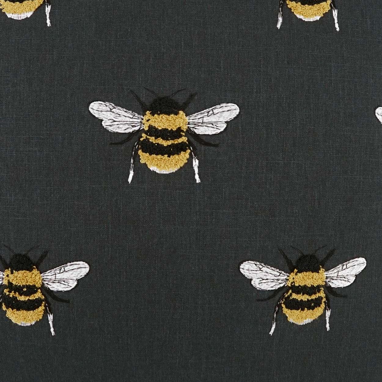 Busy Bee Pillow - Frankwebs