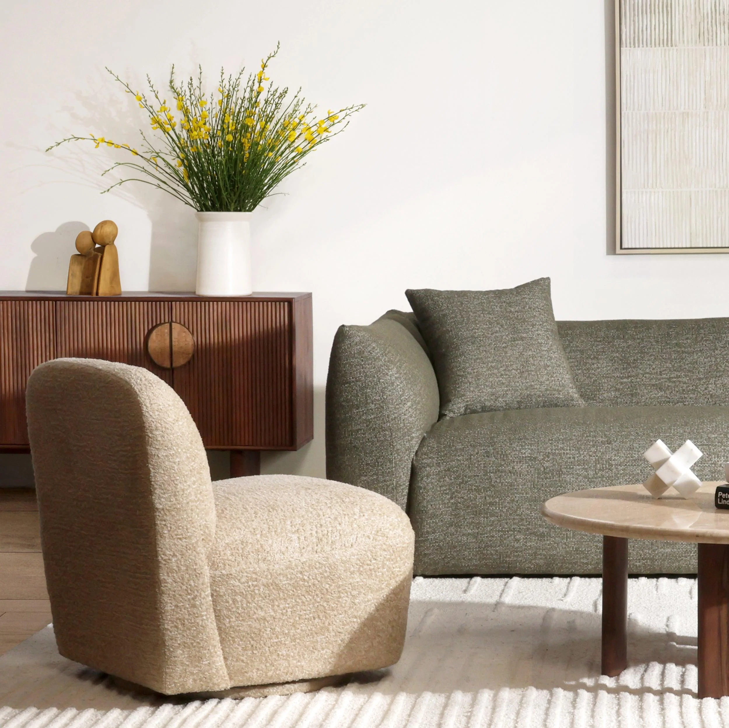 Daryl Swivel Chair Sand - Frankwebs