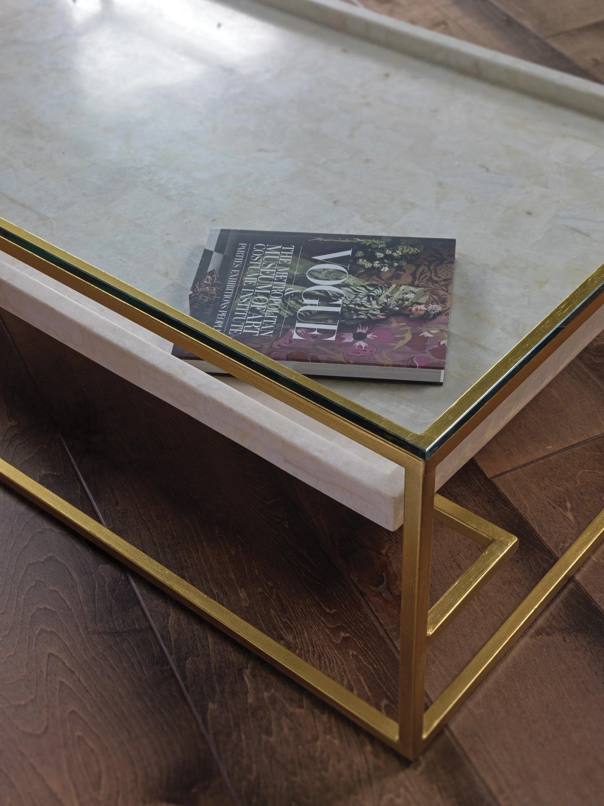 Signature Designs Cumulus Large Rectangular Cocktail Table - Frankwebs