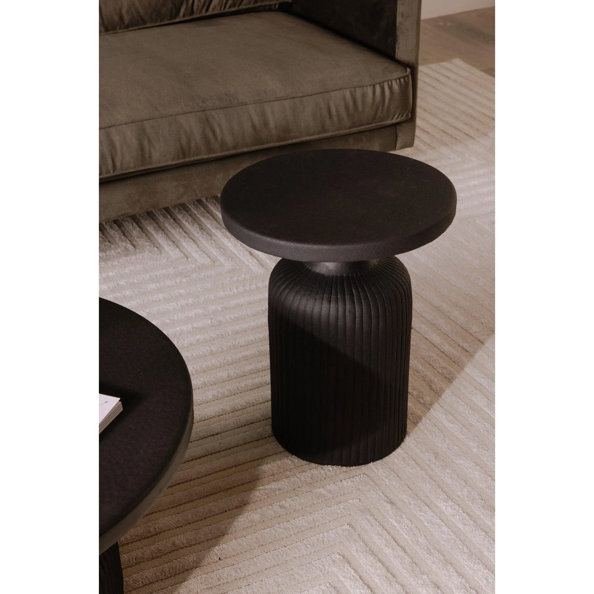 Yoli Side Table - Frankwebs