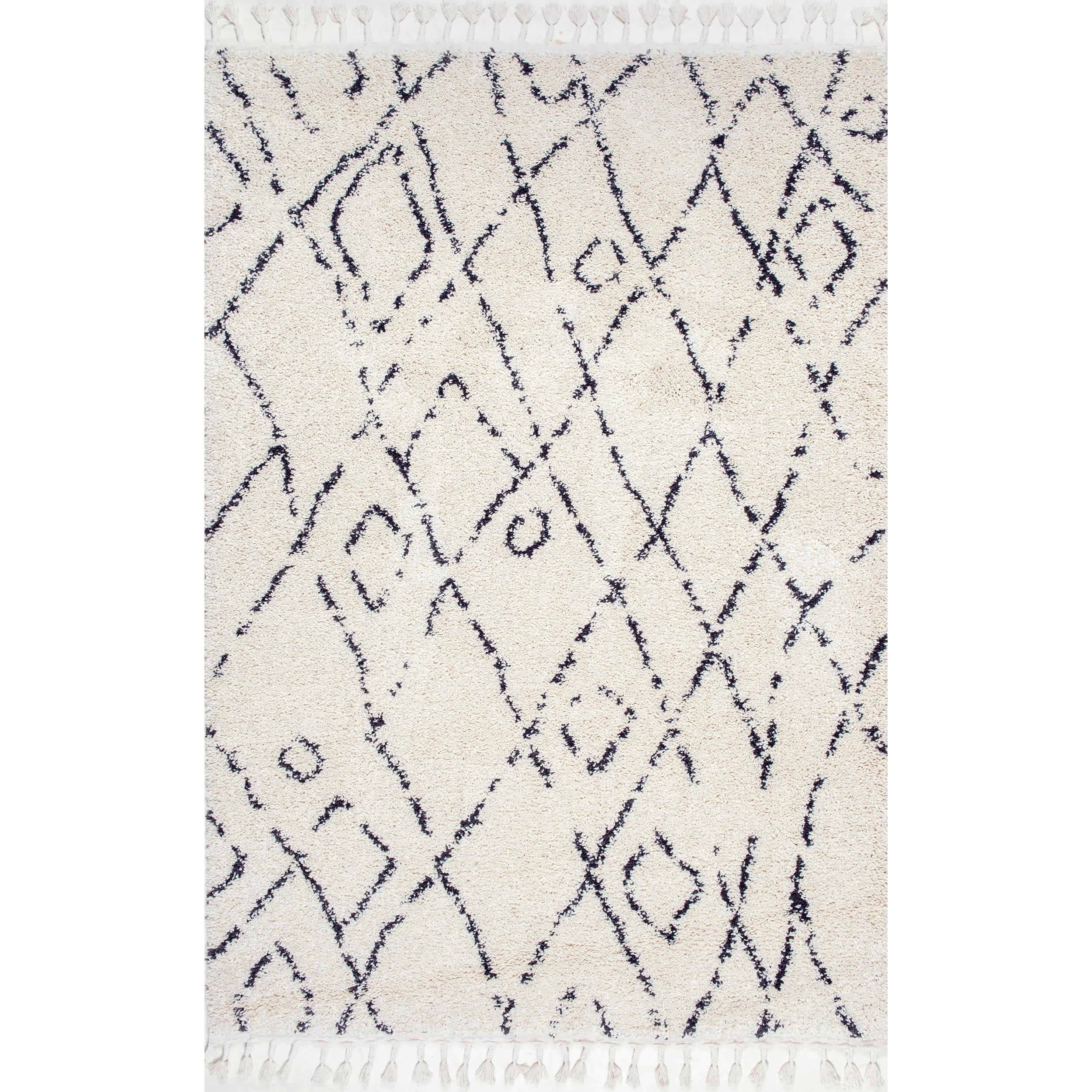 Nieves Moroccan Diamond Tassel Area Rug - Frankwebs