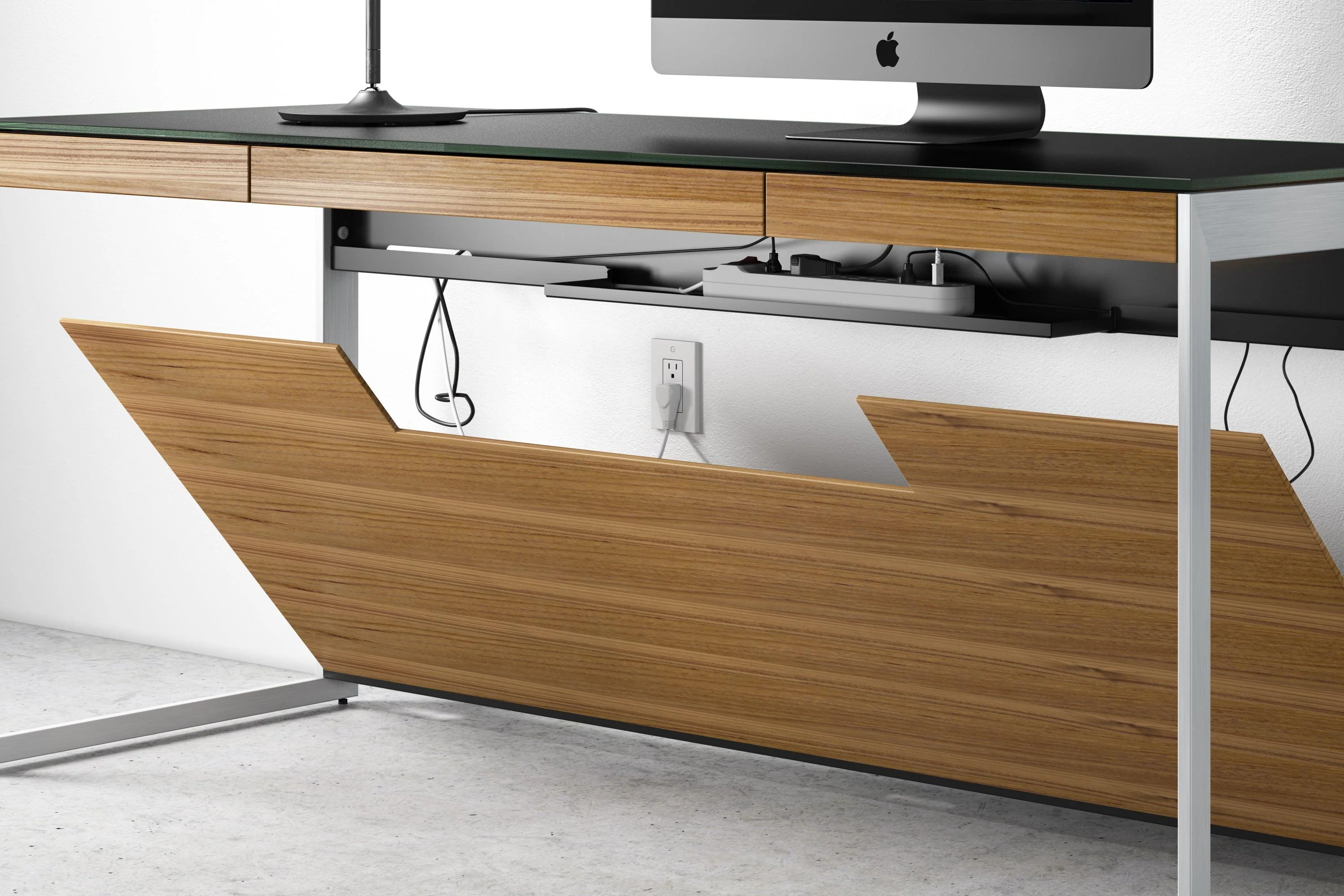 Sequel 20 Desk - Frankwebs