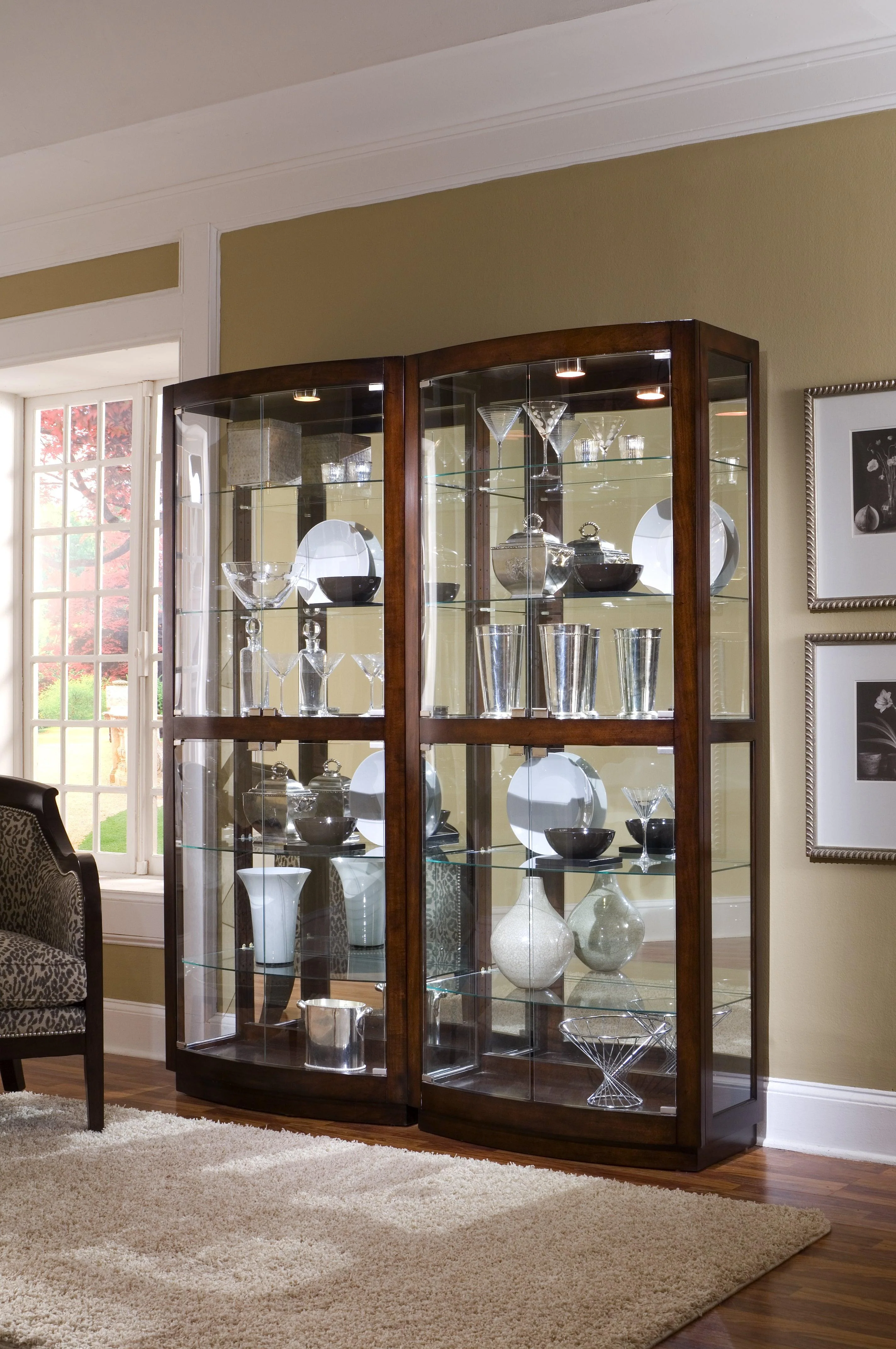 Curved Front 5 Shelf Curio Cabinet - Frankwebs