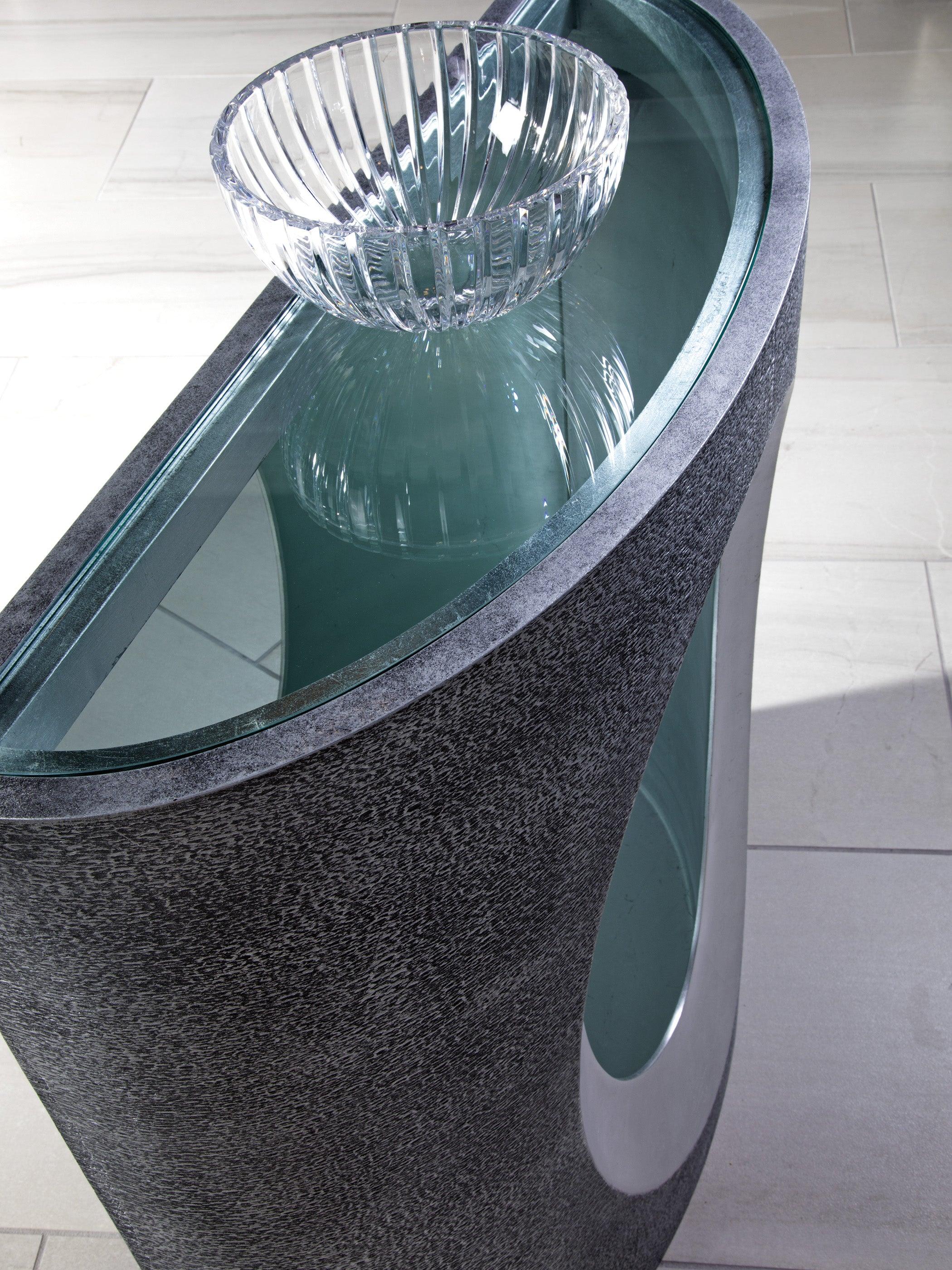 Signature Designs Circa Console - Frankwebs