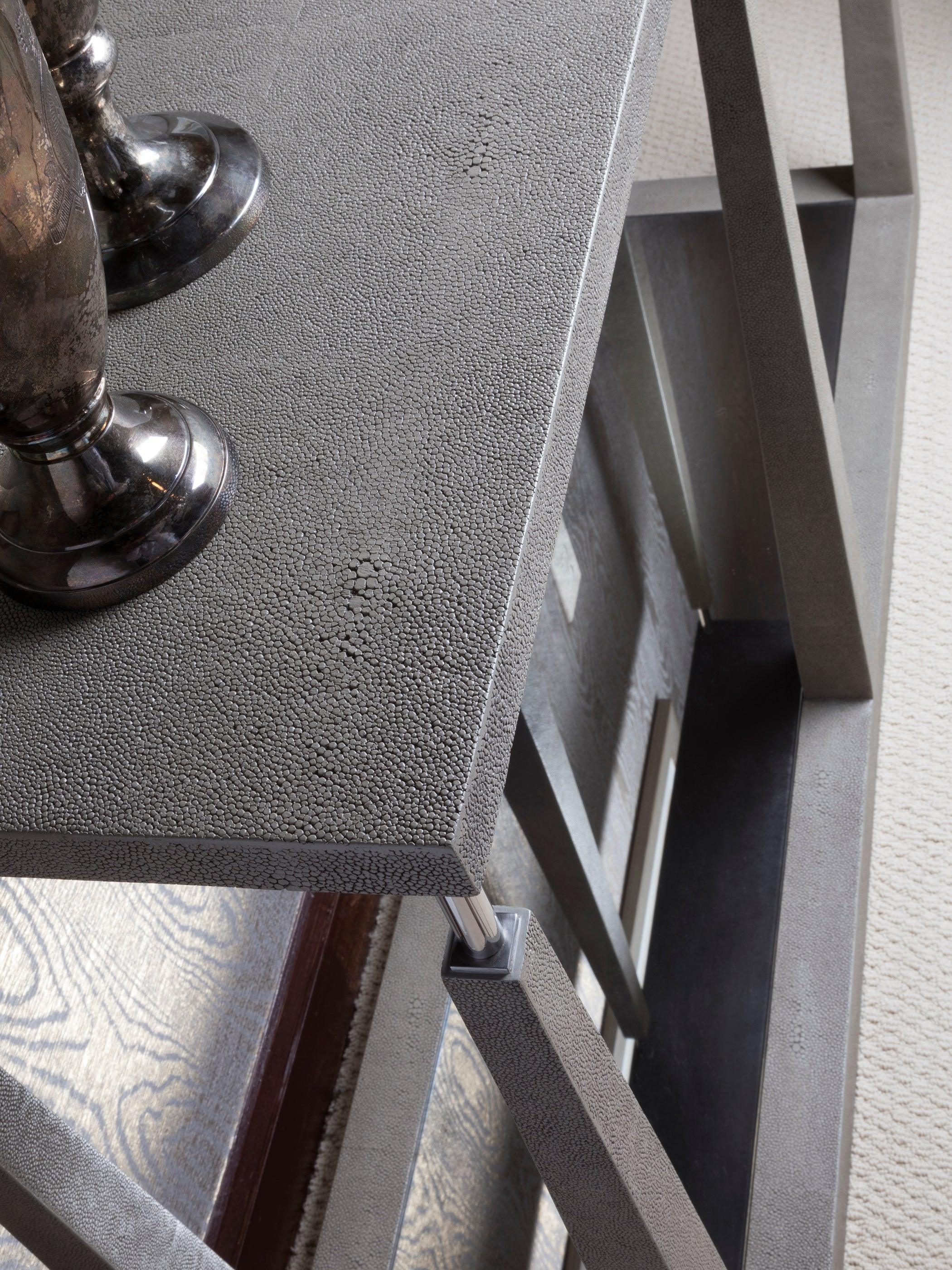 Signature Designs Ascension Console - Frankwebs