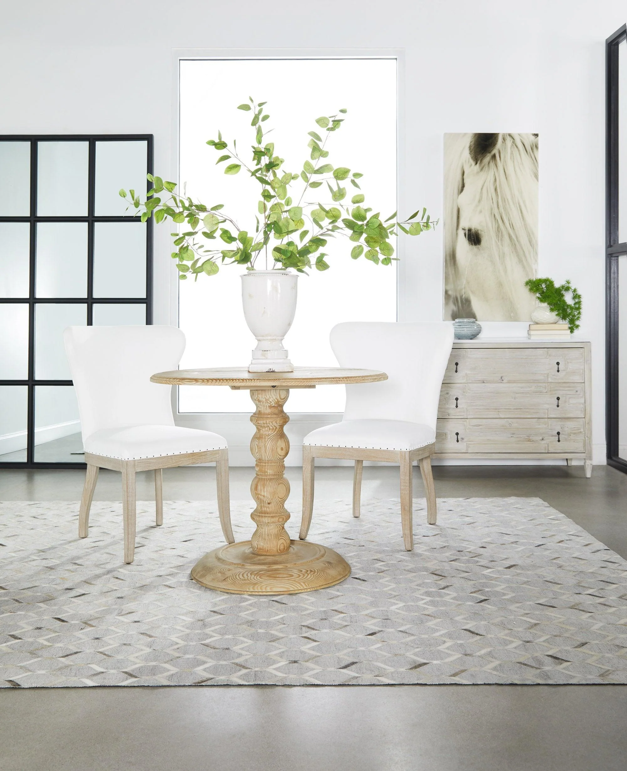 Emerie Entry Cabinet - Frankwebs