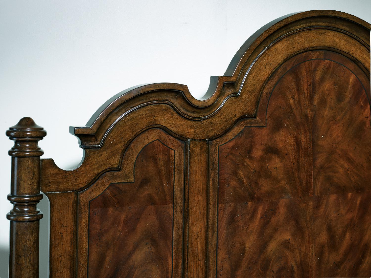 Leesburg Poster Bed - Frankwebs