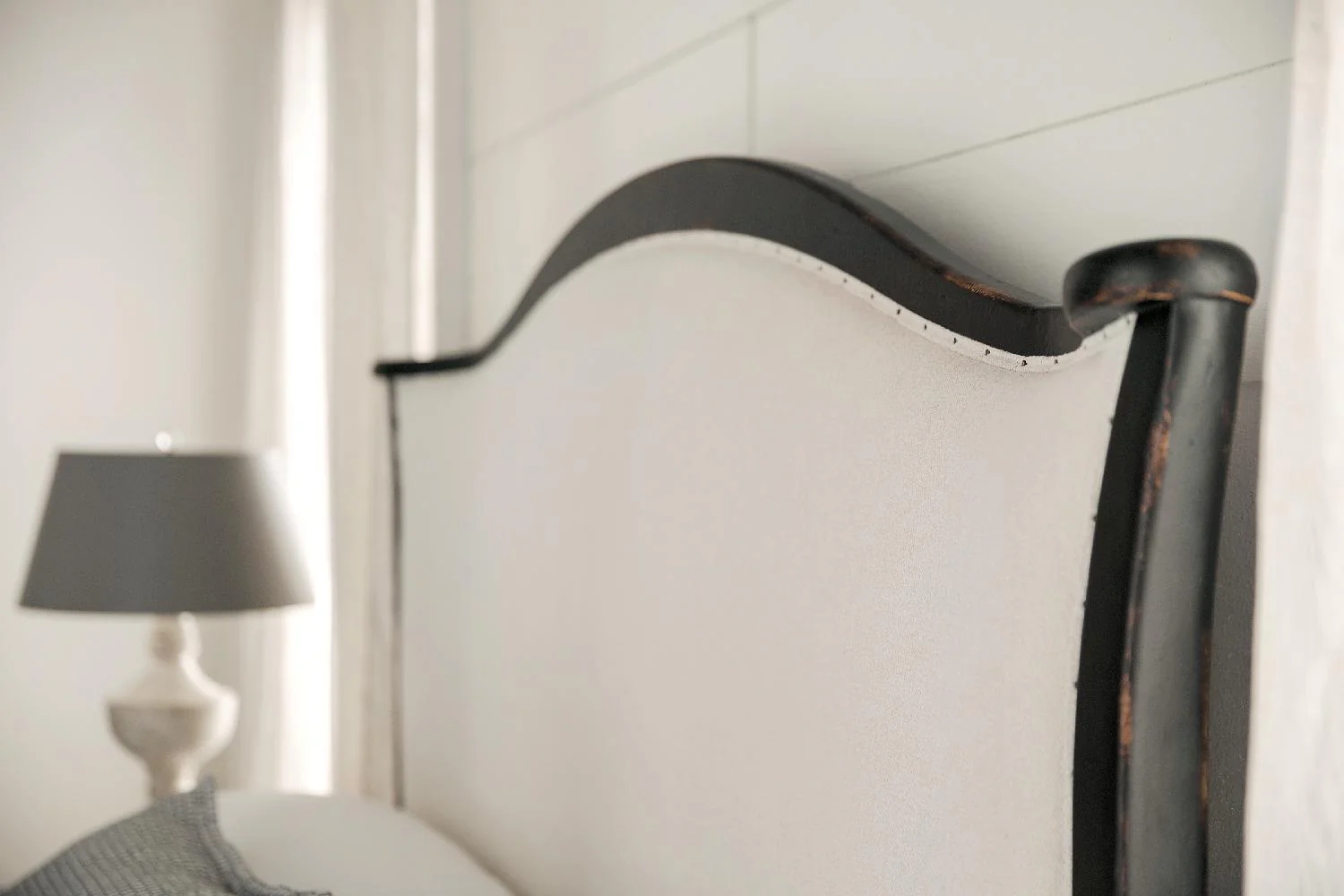 Ciao Bella Upholstered Bed - Frankwebs