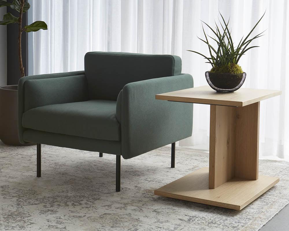 Madsen End Table - Frankwebs