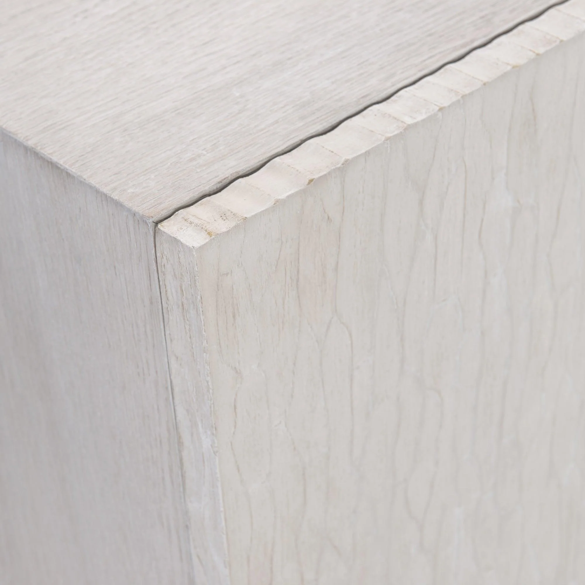 SOLARIA ENTERTAINMENT CREDENZA 80