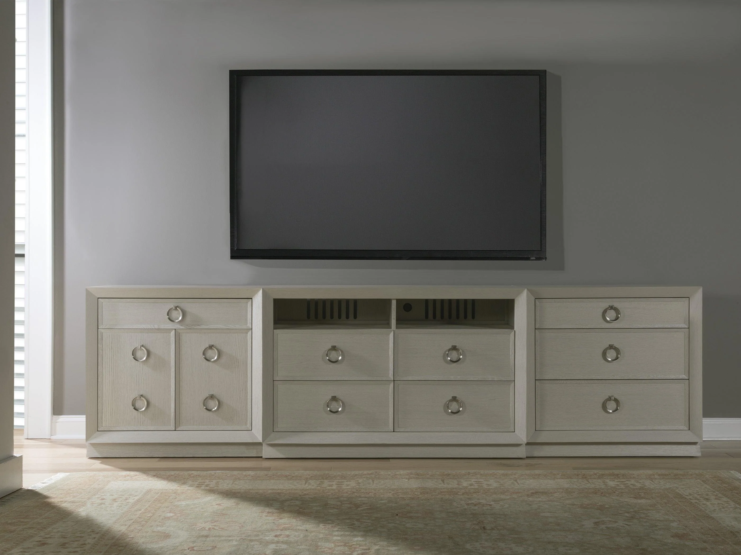 Signature Designs Zeitgeist White Media Console - Frankwebs
