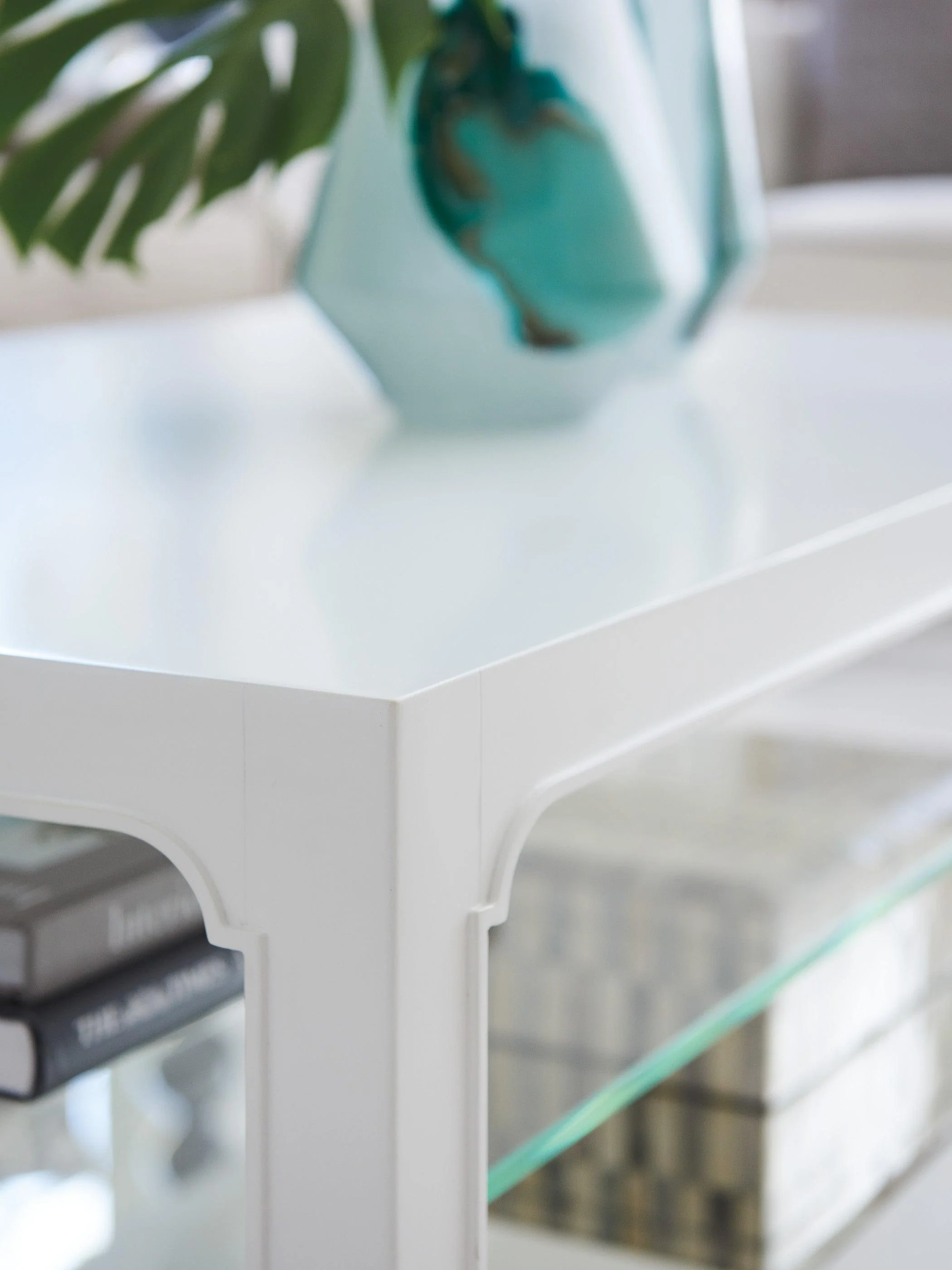 Avondale Glenwood Cocktail Table - Frankwebs