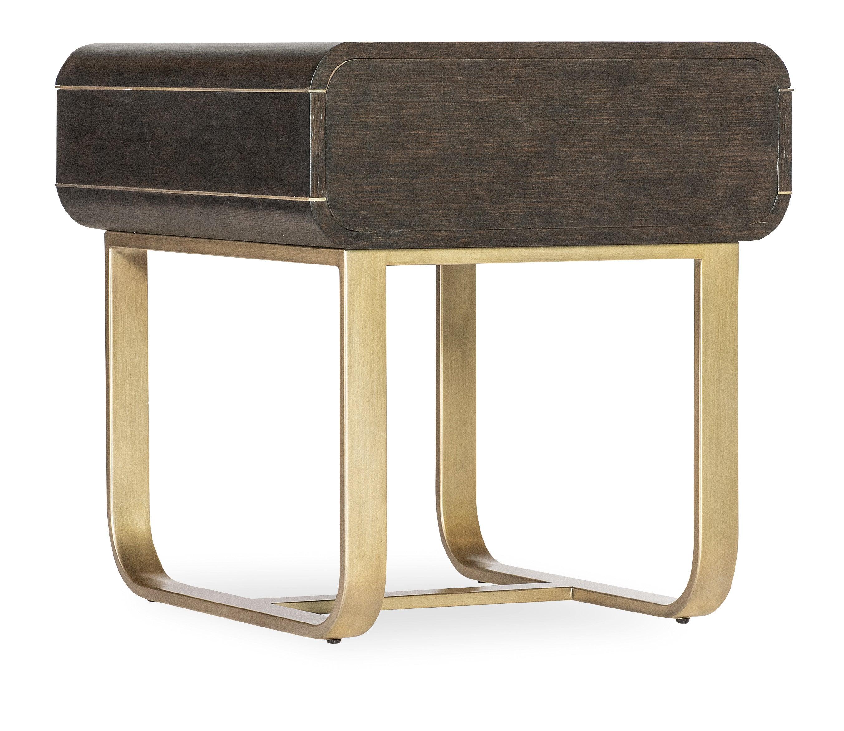 Commerce & Market Metropolitan End Table - Frankwebs