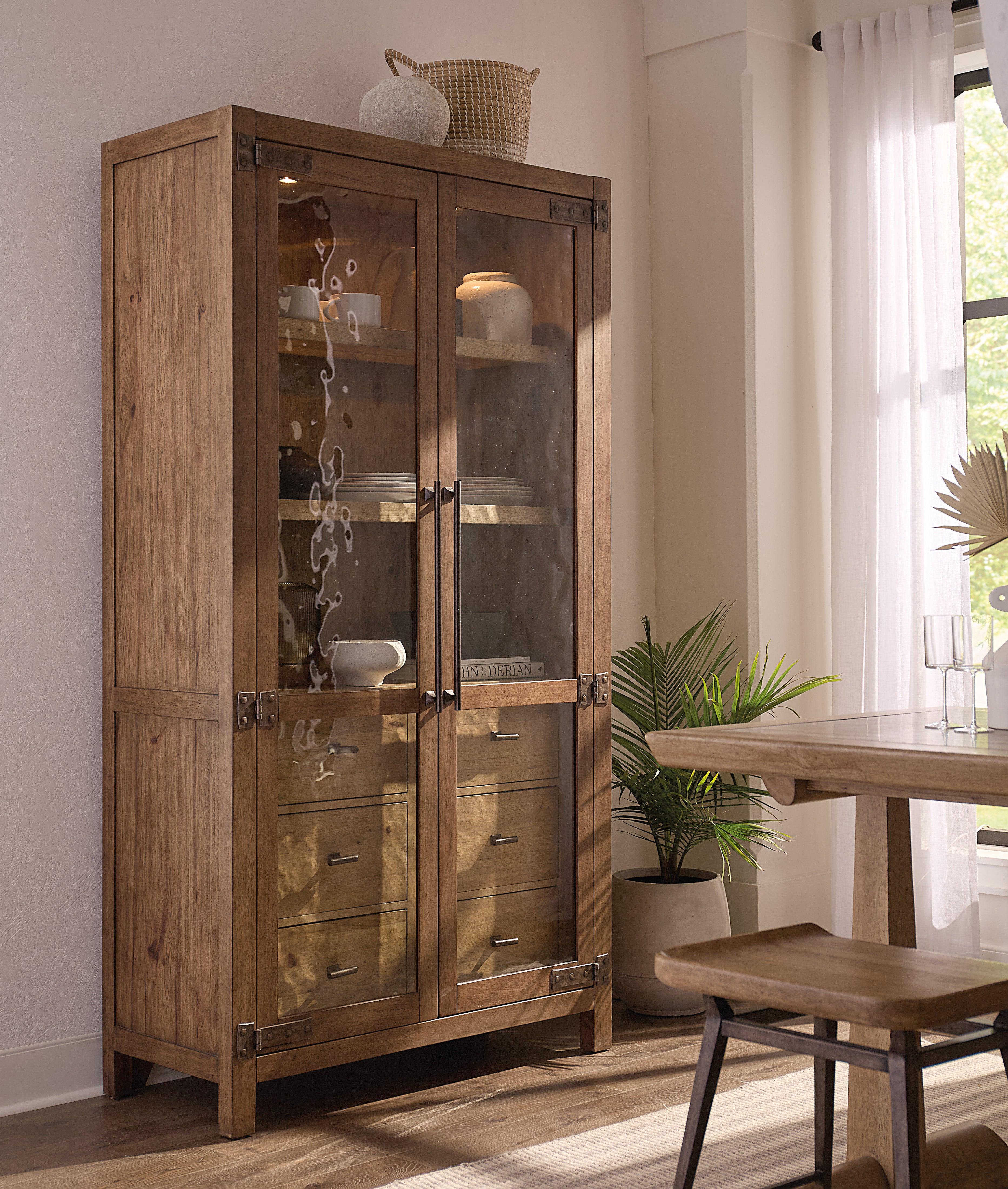 Vineyard Row Display Cabinet - Frankwebs