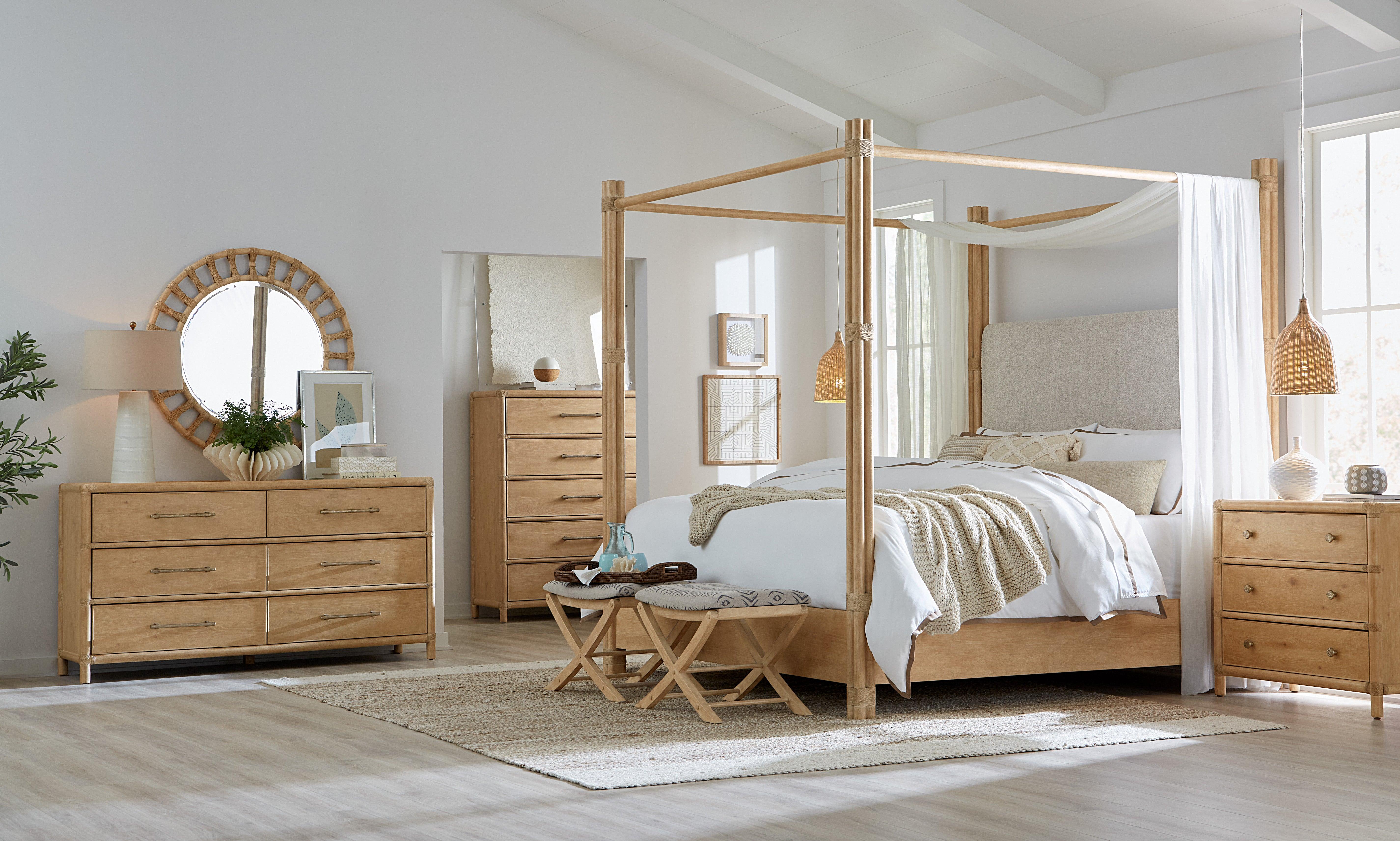 Retreat Pole Rattan Upholstered Poster Bed w/Canopy - Frankwebs