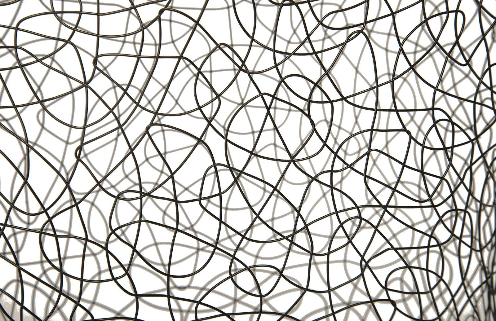 Crazy Wire Lounging Male - Frankwebs