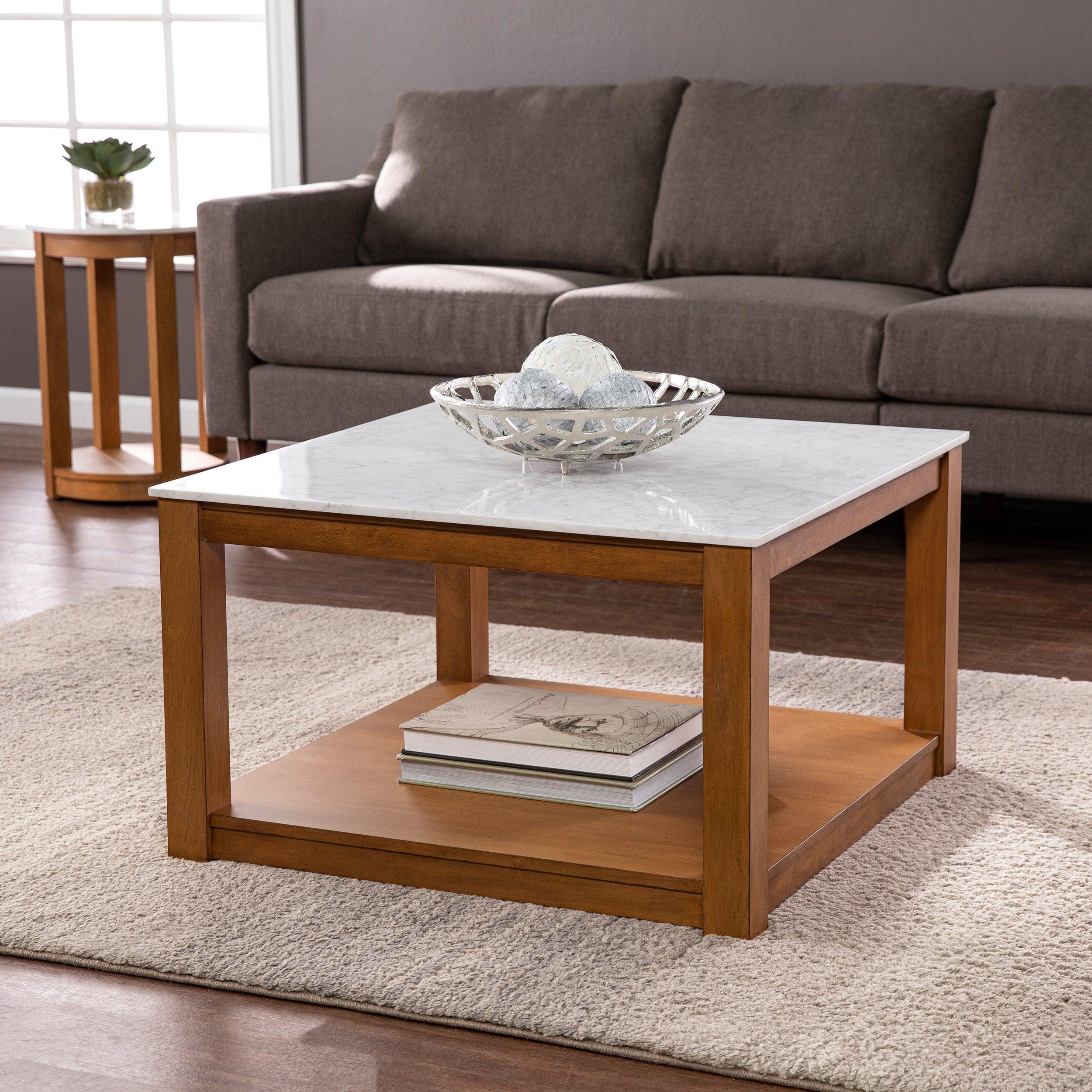 Chandlen Square Cocktail Table - Frankwebs